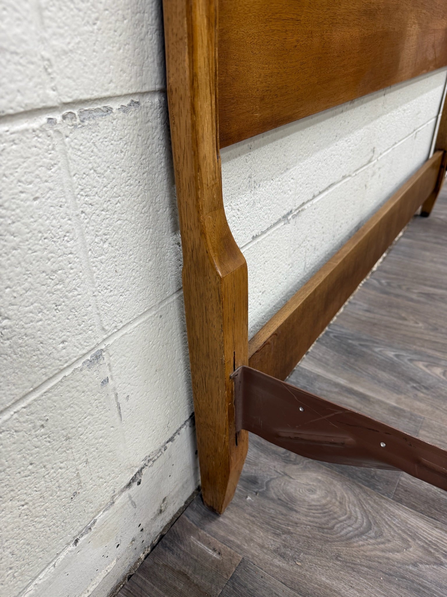 Vintage Full Size French Provincial Solid Oak Bed