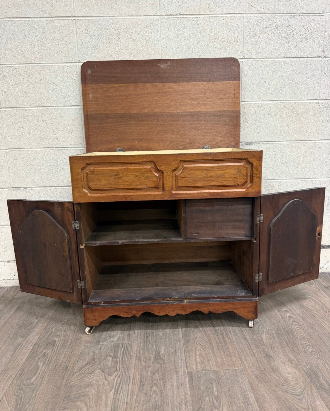 Antique Victorian French Provincial Louis XV Walnut Bedside Commode Cabinet
