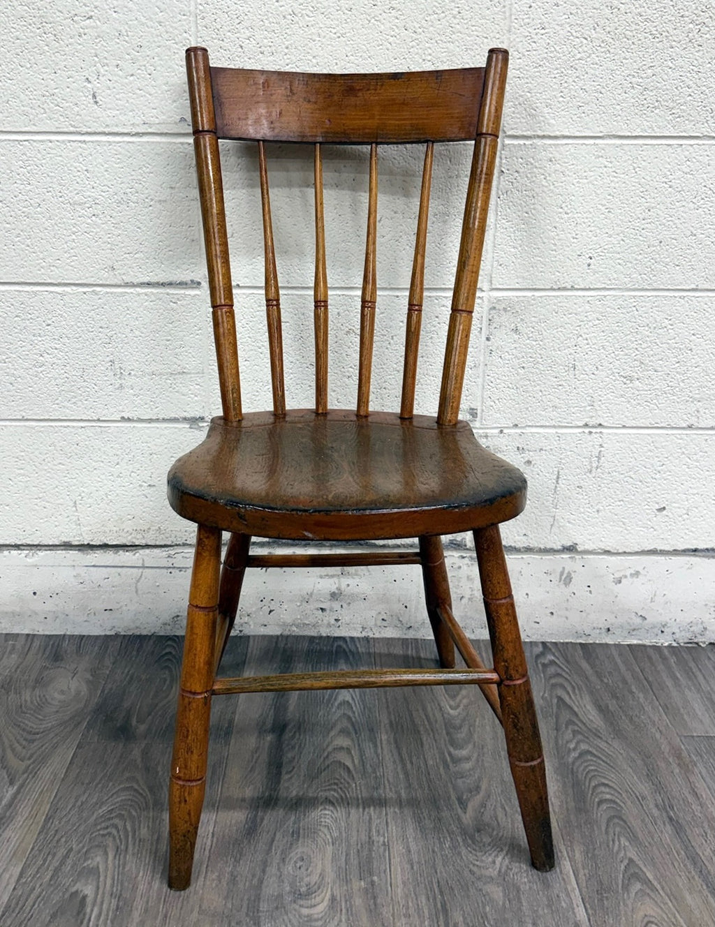 Antique American Windsor Farmhouse Style Plank Seat Dining Chair