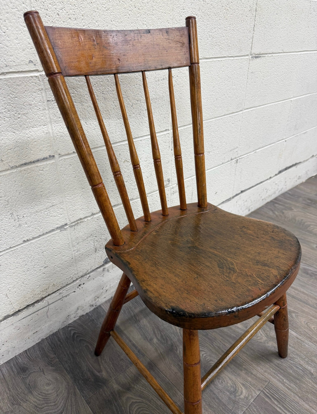 Antique American Windsor Farmhouse Style Plank Seat Dining Chair