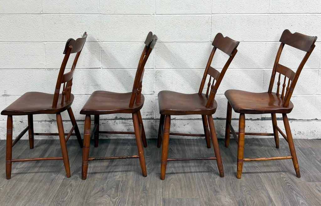 Antique American Country Farmhouse Plank Seat Dining Chairs - Set of 4