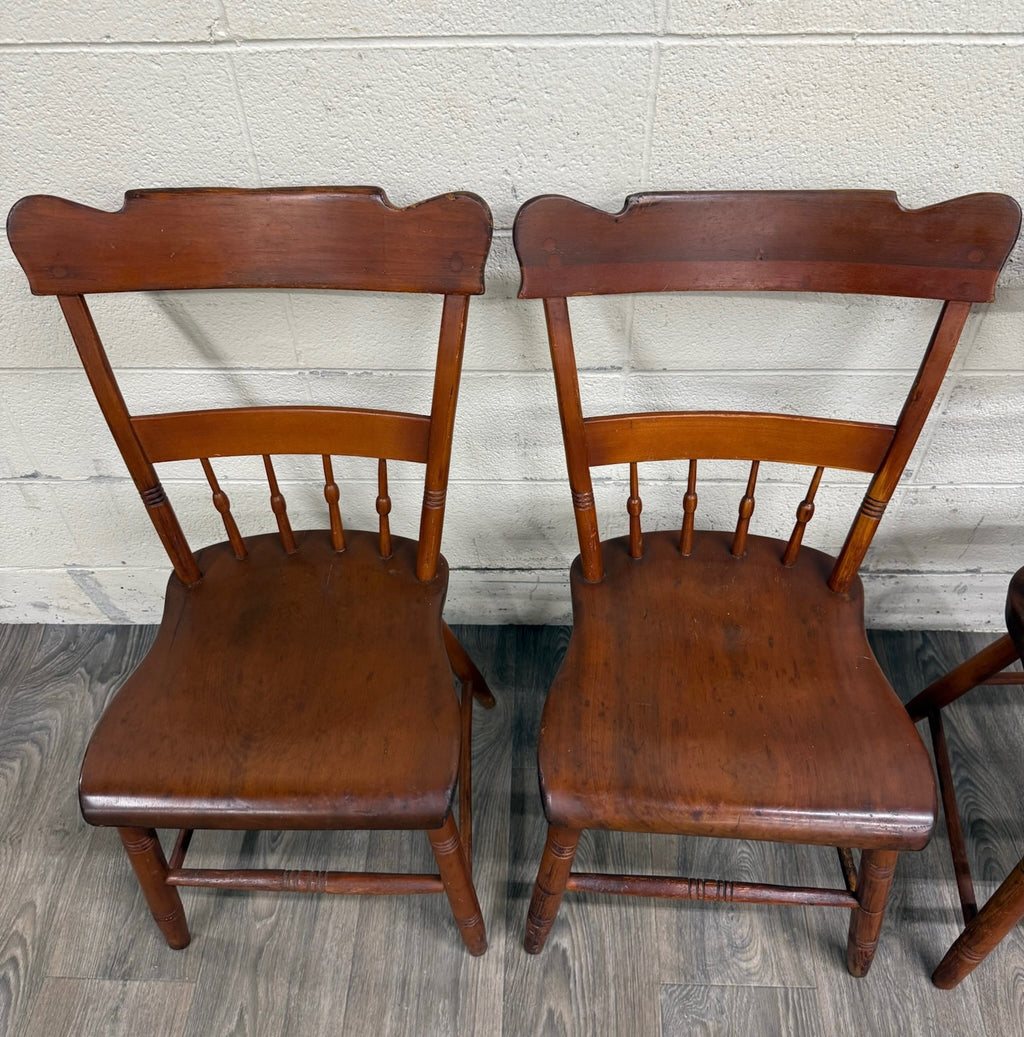 Antique American Country Farmhouse Plank Seat Dining Chairs - Set of 4