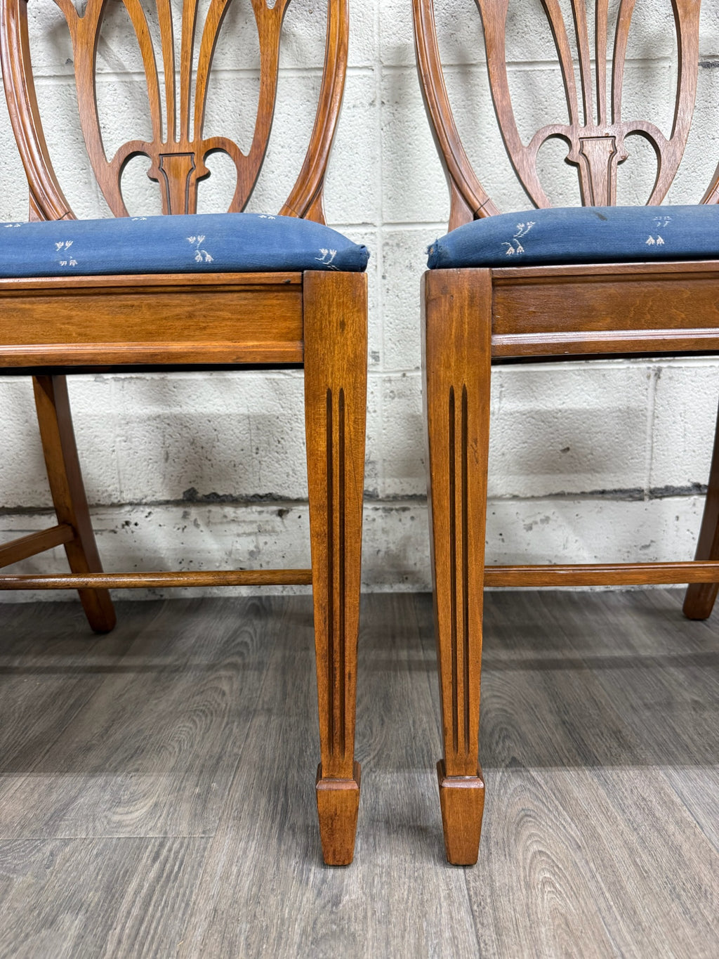 Vintage Duncan Phyfe Style Hepplewhite Style Shield Back Dining Side Chairs