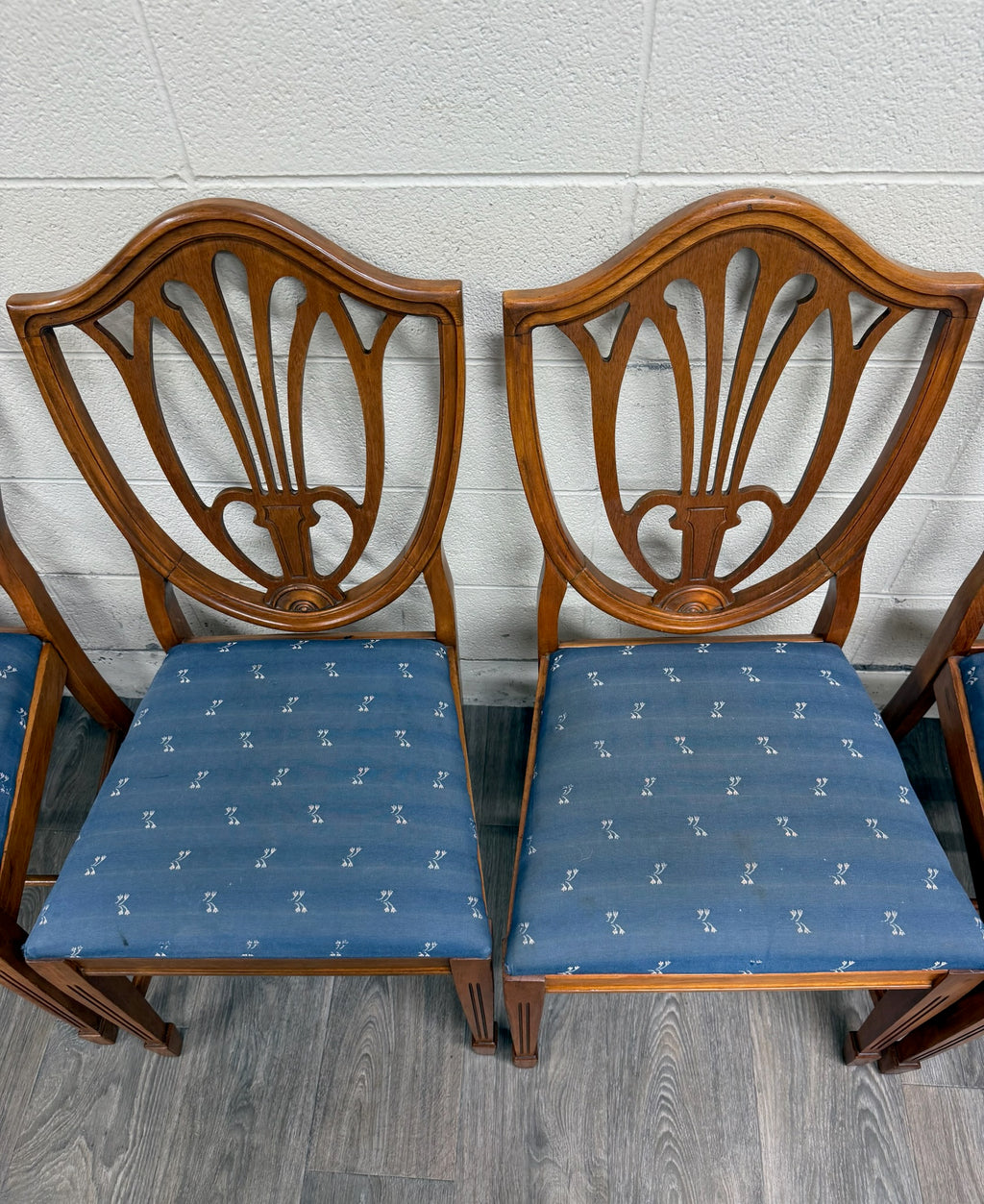 Vintage Duncan Phyfe Style Hepplewhite Style Shield Back Dining Side Chairs