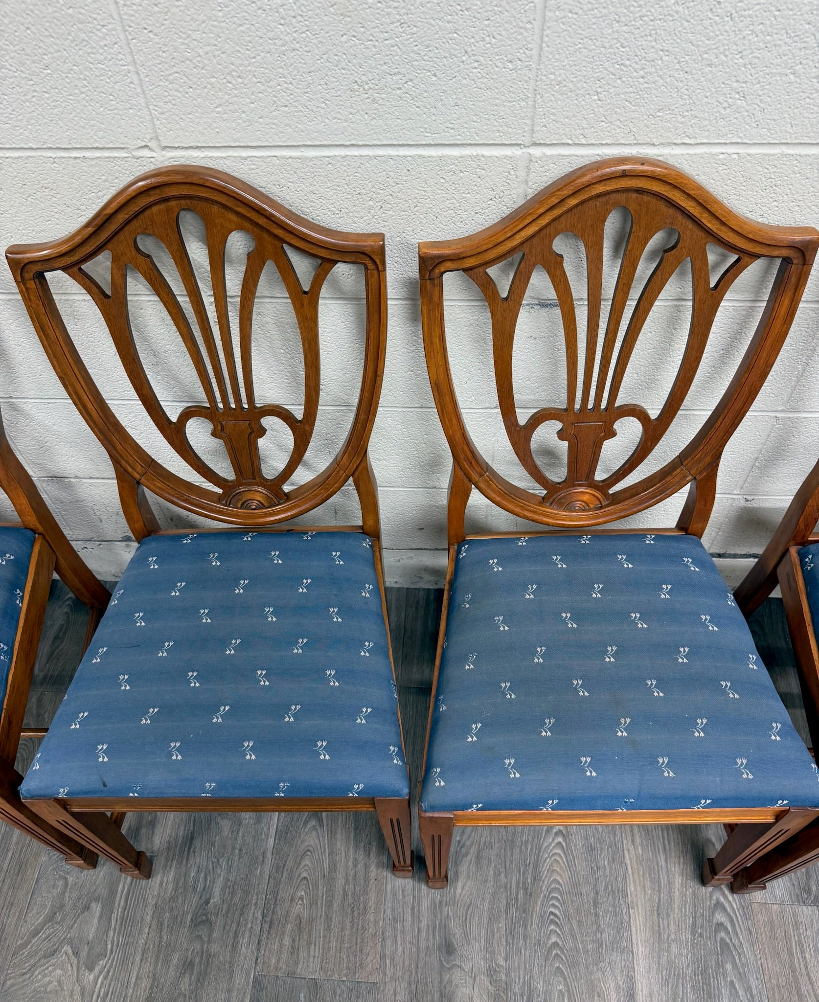 Vintage Duncan Phyfe Style Hepplewhite Style Shield Back Dining Side Chairs