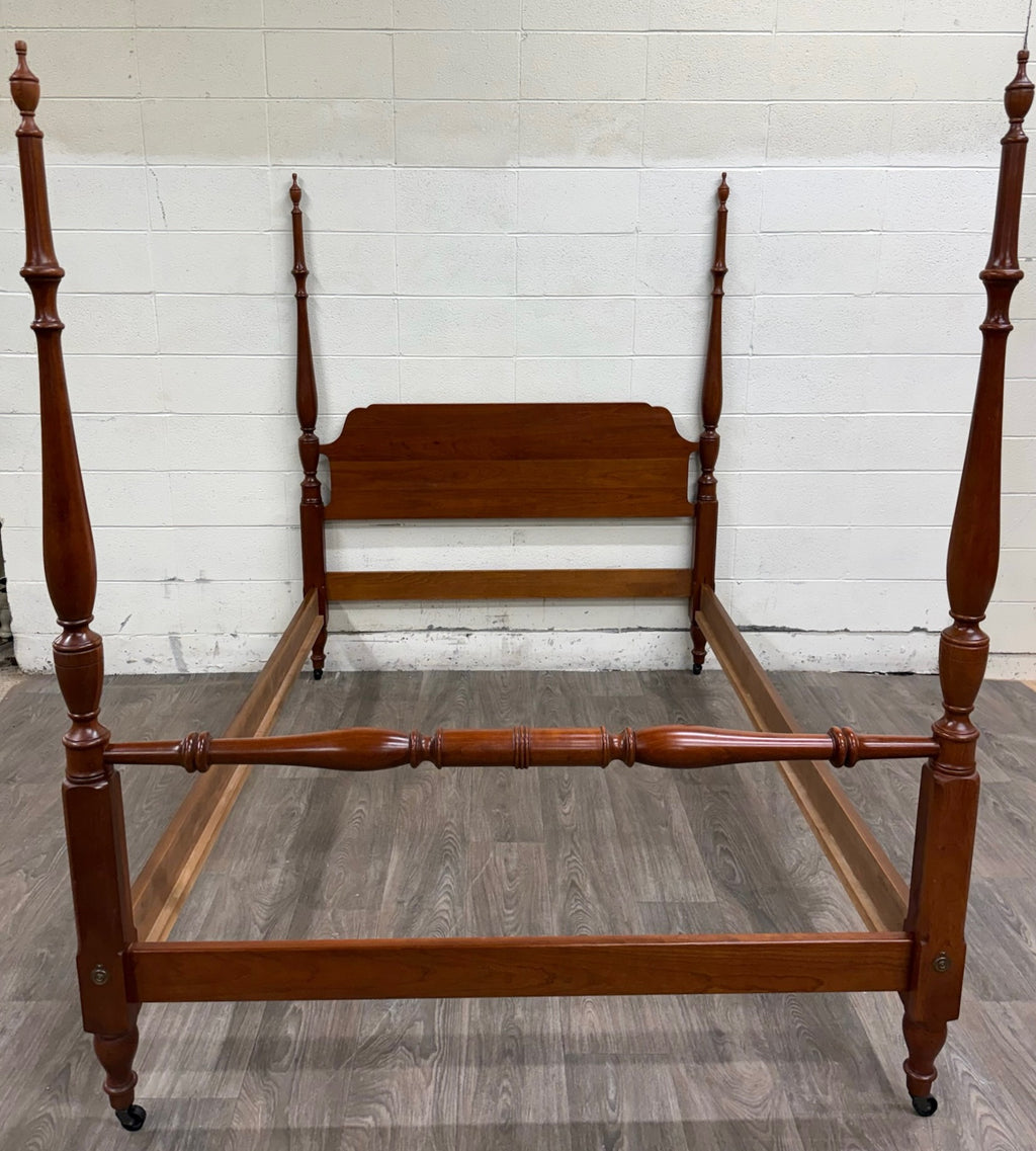 Vintage Full Size Pennsylvania House Chippendale Style Four Poster Bed