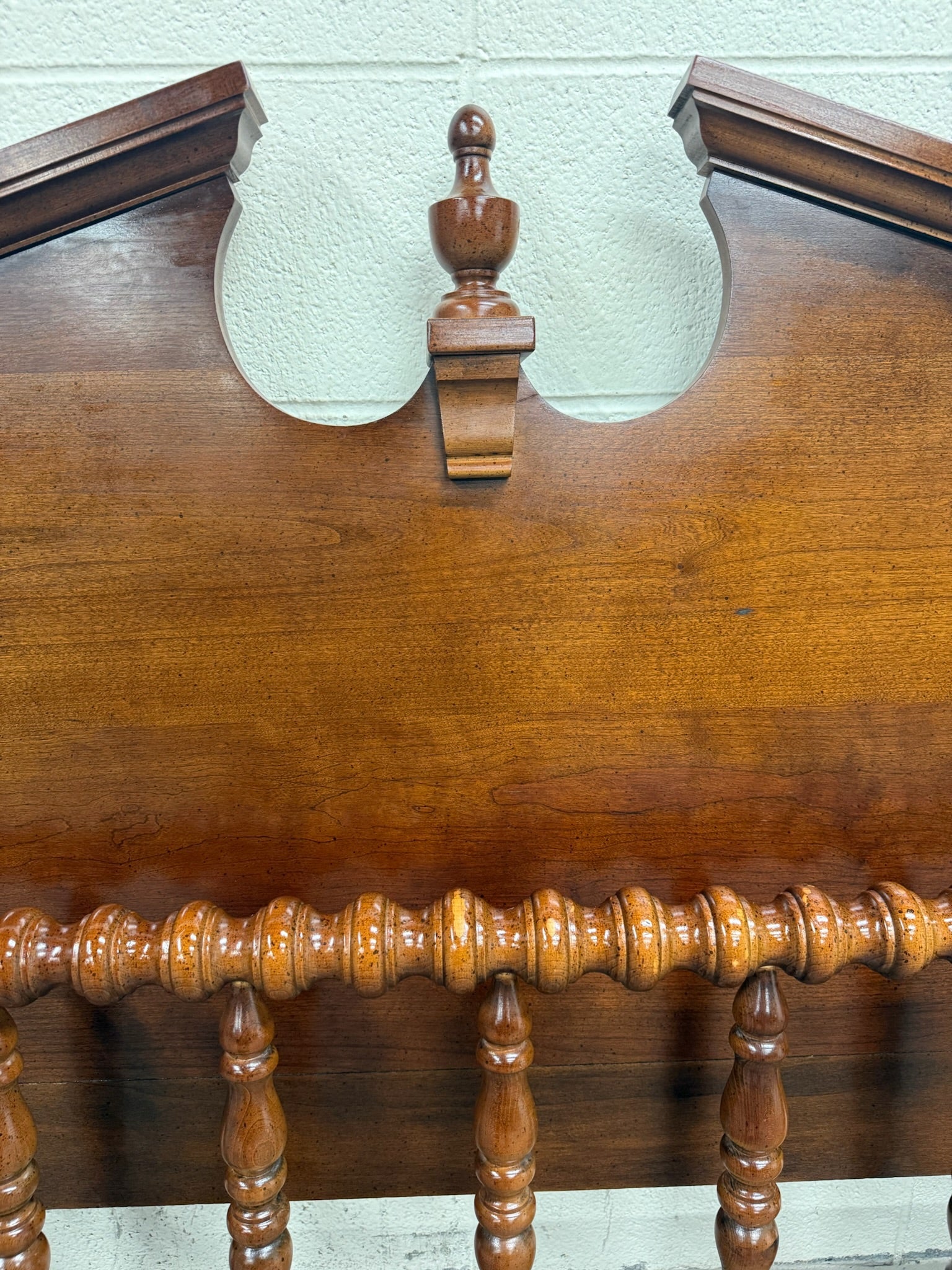 Vintage Convertible Queen OR Full Size Colonial Style Four Poster Pediment Bed