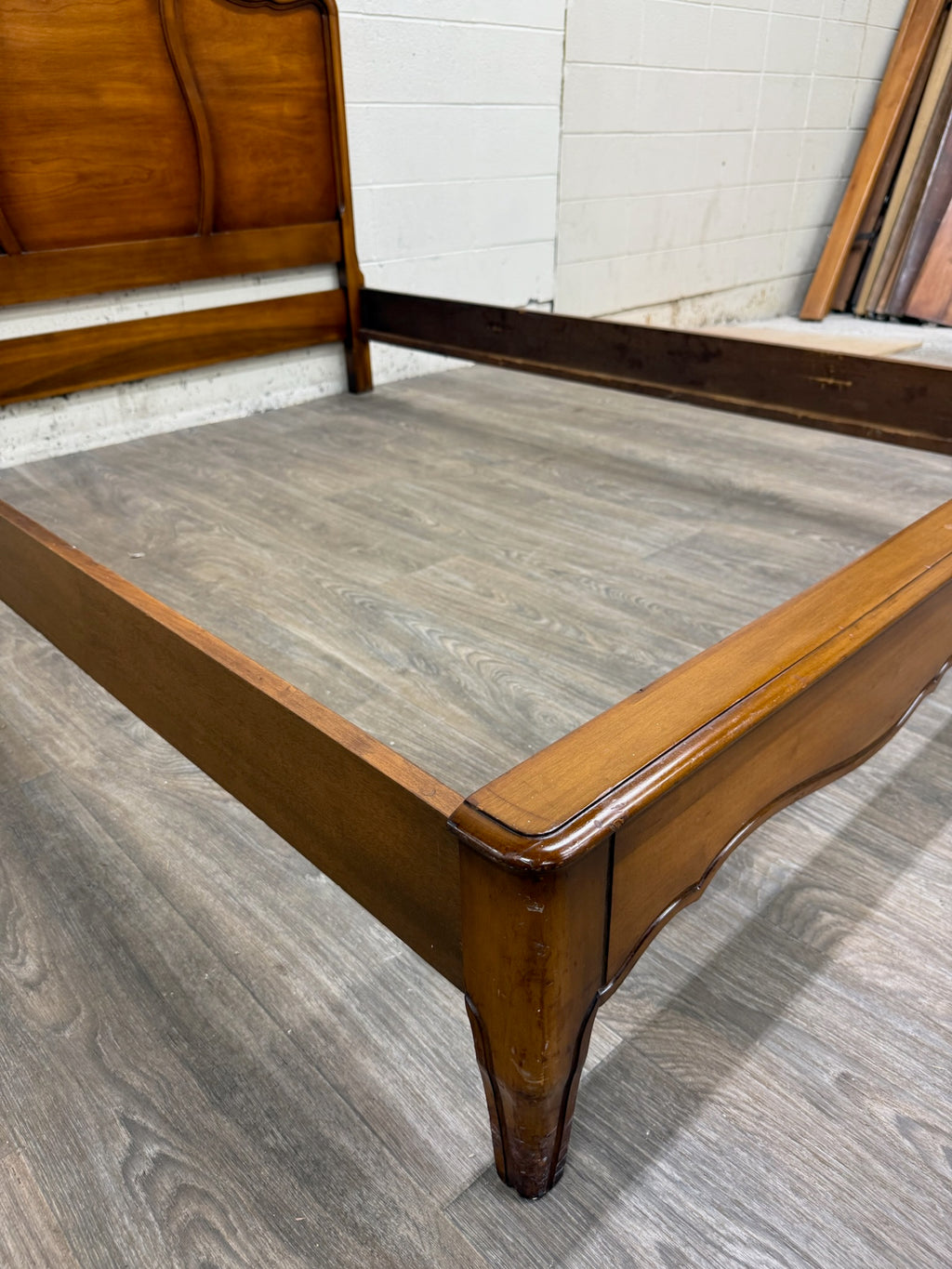 Vintage Full Size White Furniture Company French Provincial Bed