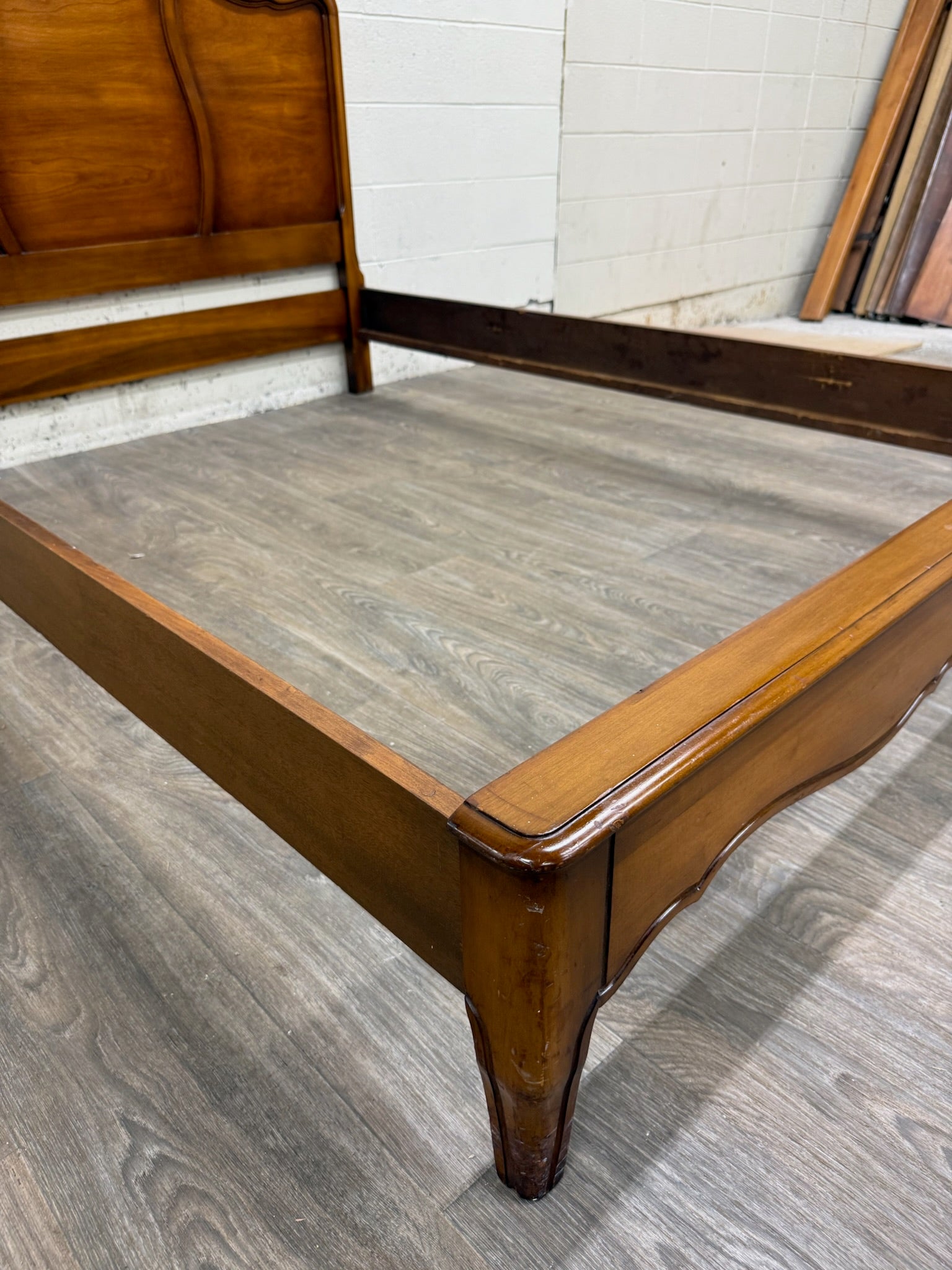 Vintage Full Size White Furniture Company French Provincial Bed