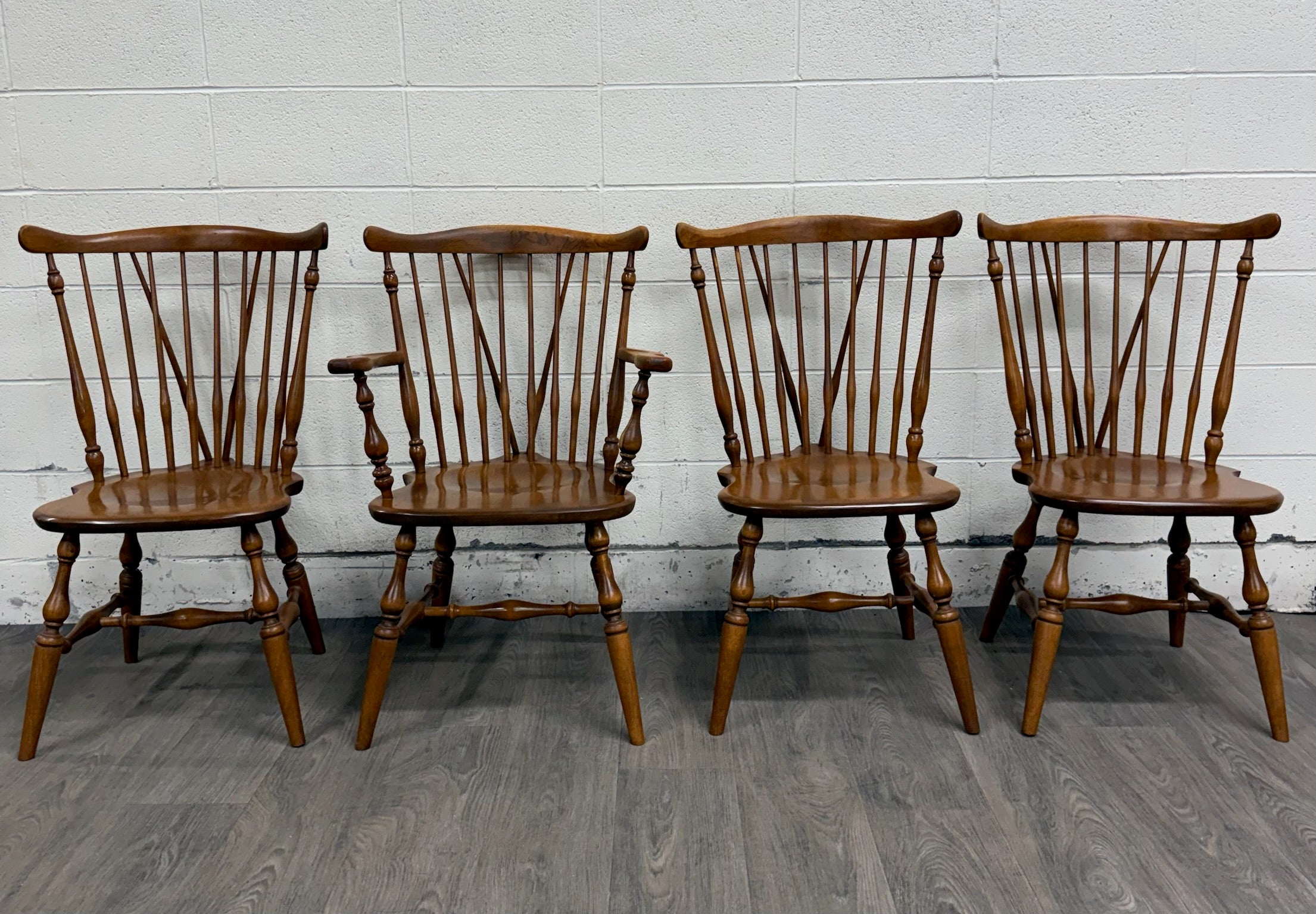 Vintage Ethan Allen Heirloom Maple Nutmeg Fiddleback Duxbury Dining Chairs