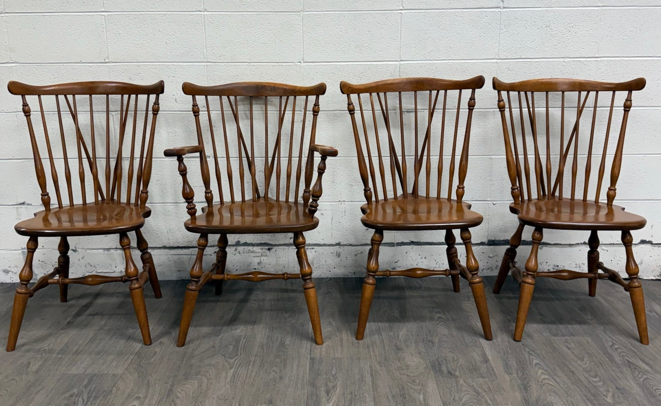 Vintage Ethan Allen Heirloom Maple Nutmeg Fiddleback Duxbury Dining Chairs