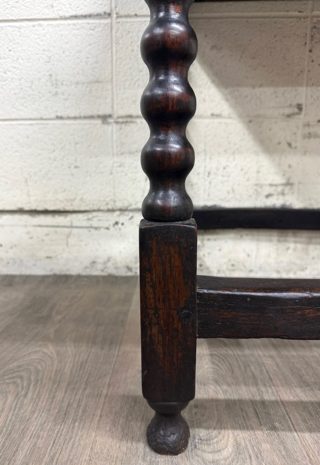 Antique English William and Mary Style Bobbin Oak Side Table Lowboy Table