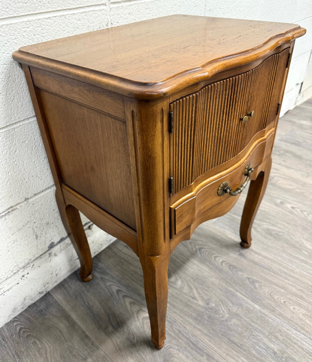 Vintage Davis Cabinet Company French Country Oak Nightstand Side Table