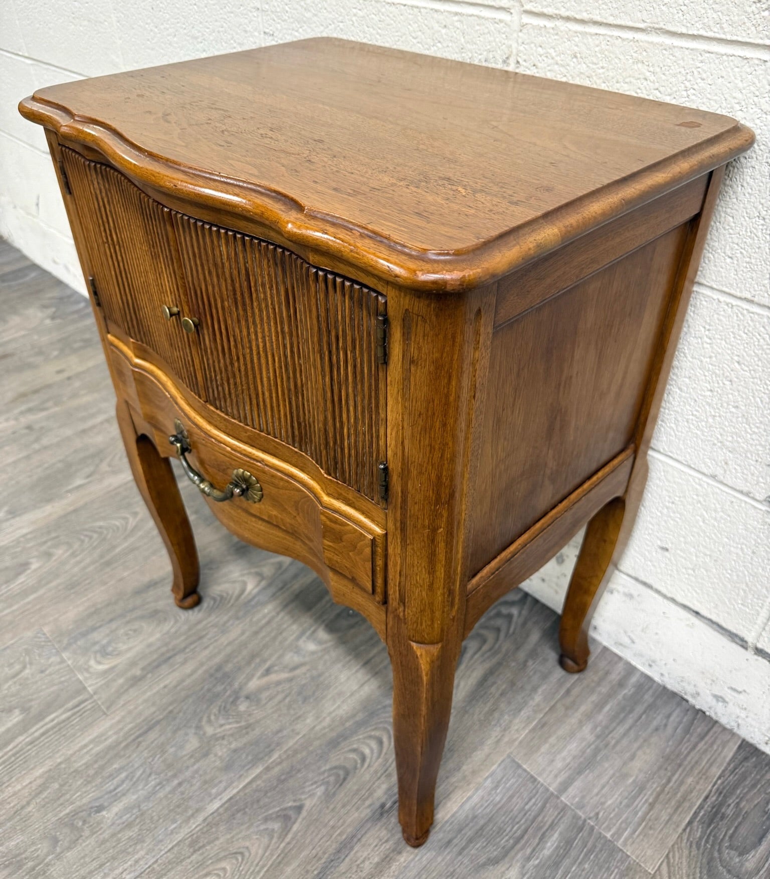 Vintage Davis Cabinet Company French Country Oak Nightstand Side Table