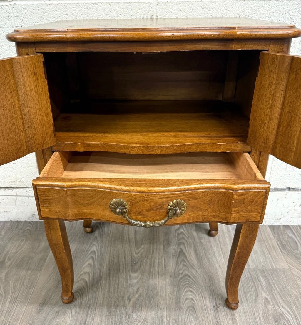 Vintage Davis Cabinet Company French Country Oak Nightstand Side Table