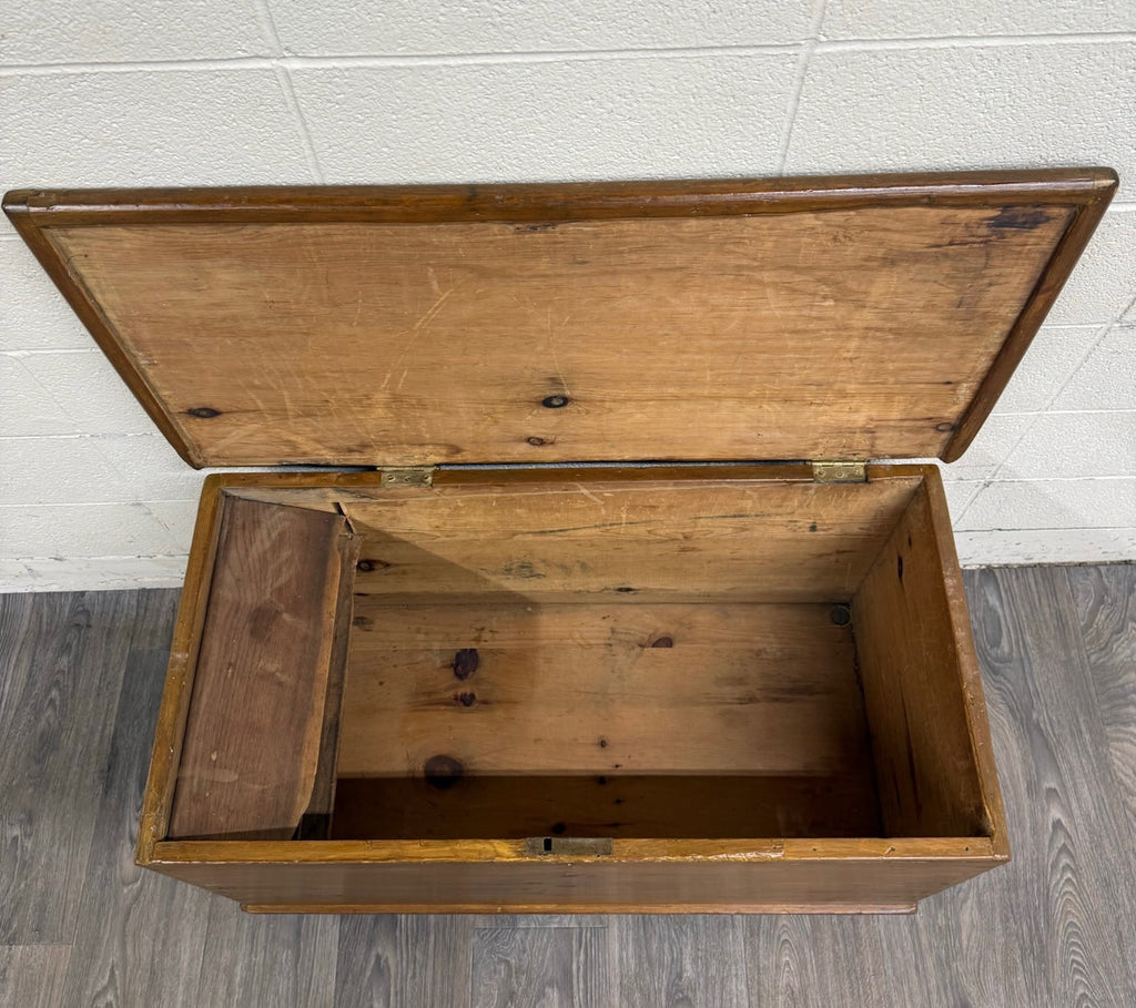 Antique American Primitive Solid Pine Blanket Chest