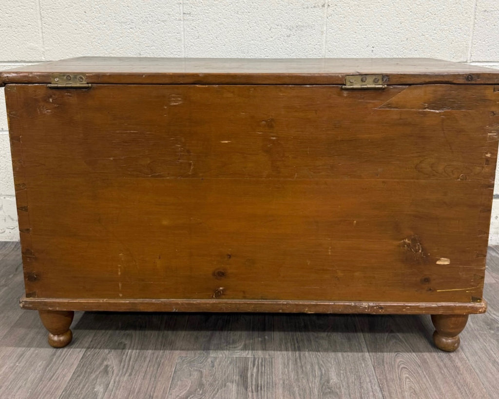 Antique American Primitive Solid Pine Blanket Chest