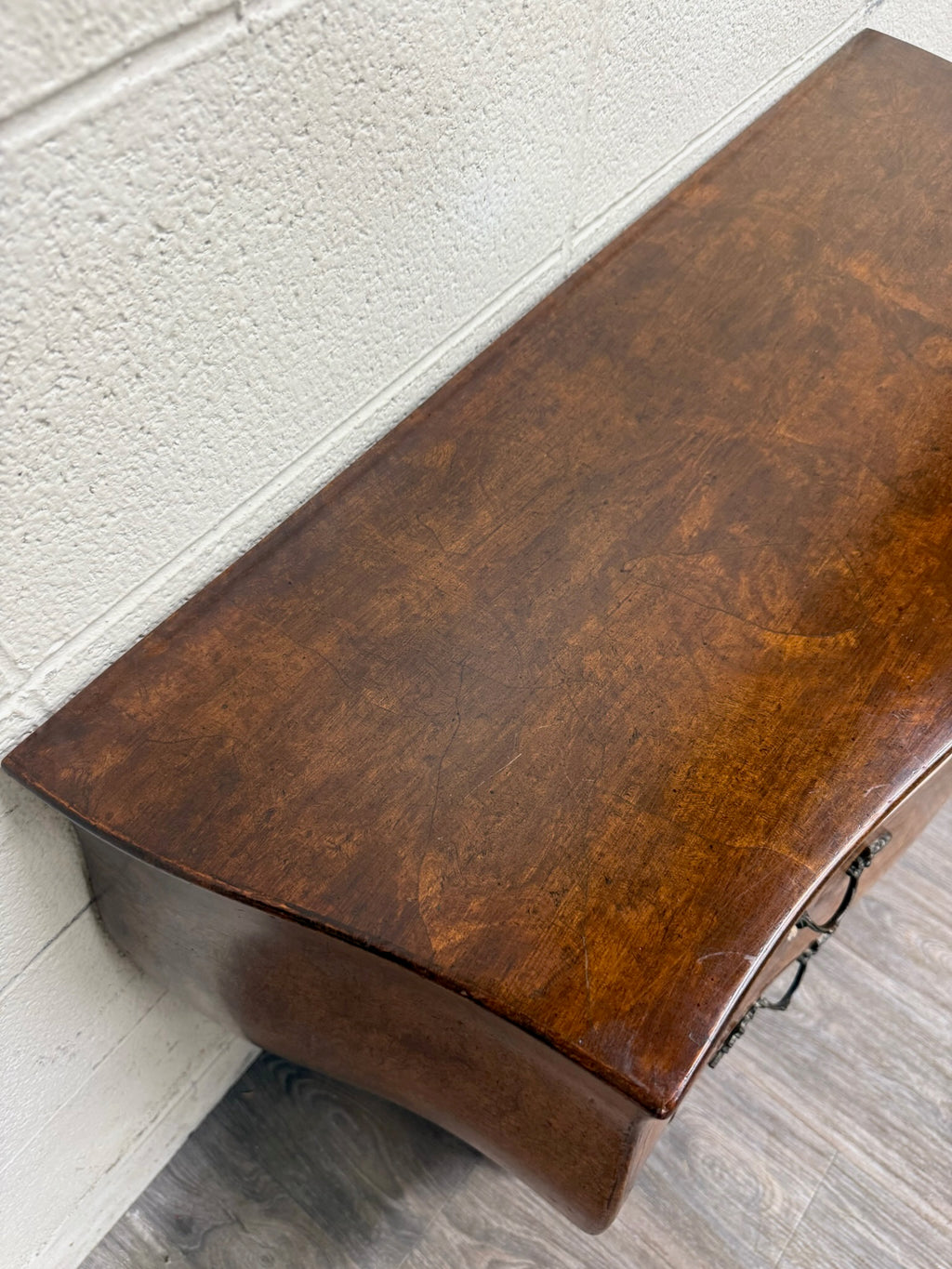 Vintage Italian Style Burled Curved Bombe Commode Chest