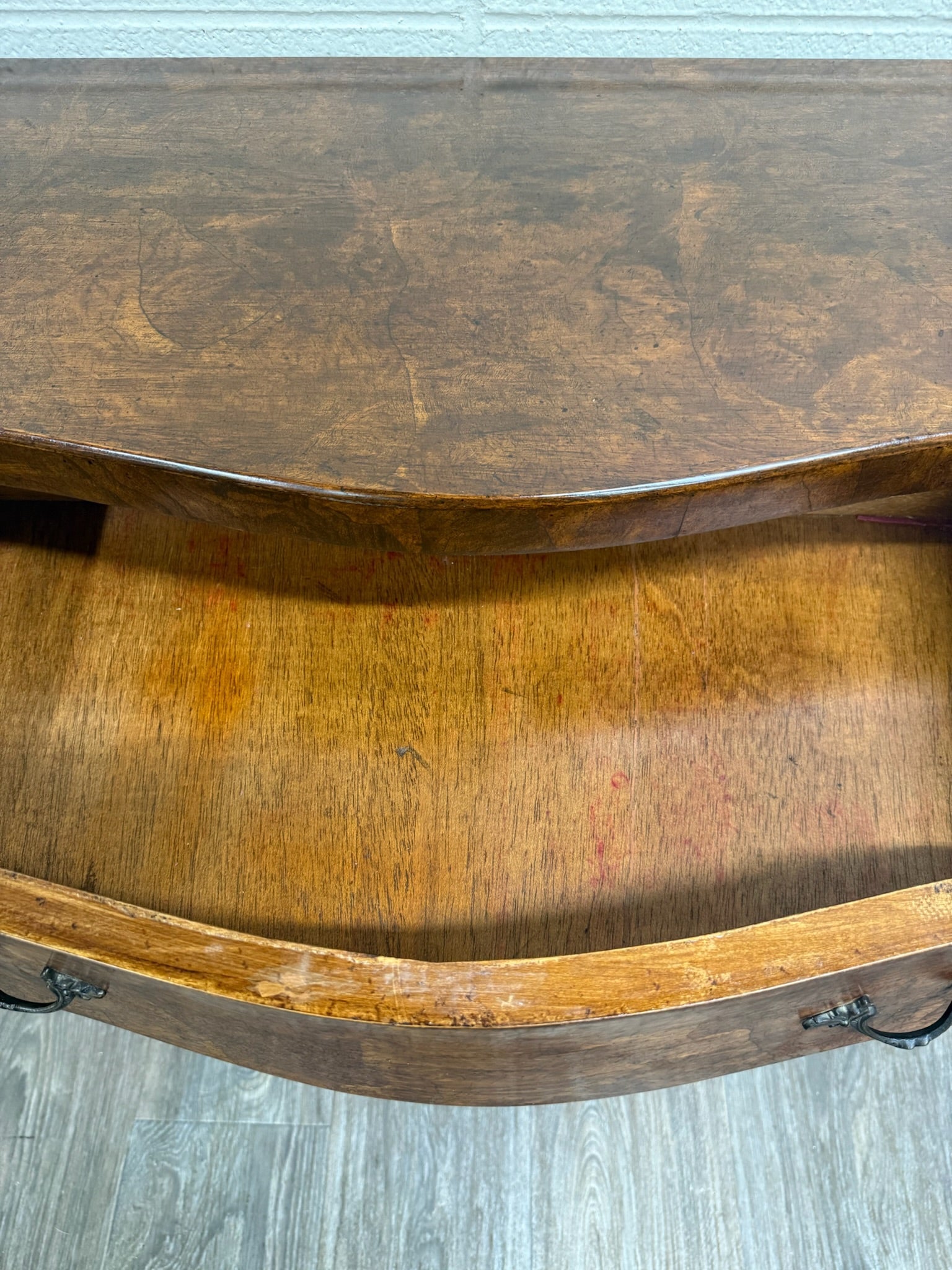 Vintage Italian Style Burled Curved Bombe Commode Chest