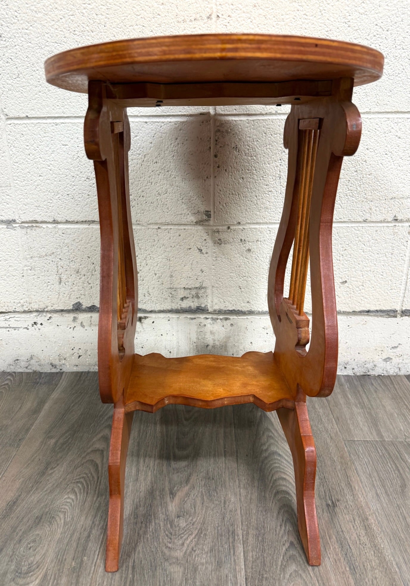 Signed Studio Crafted Arts and Crafts Style Lyre Harp Base Side Table