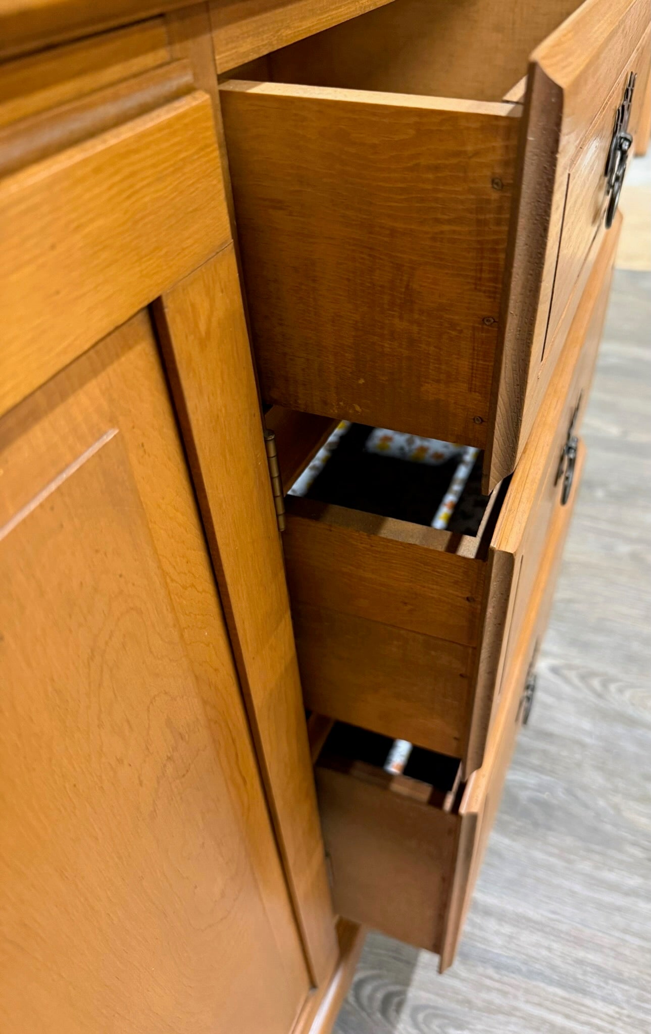 Vintage Colonial Revival Oak Dry Sink Washstand Cabinet