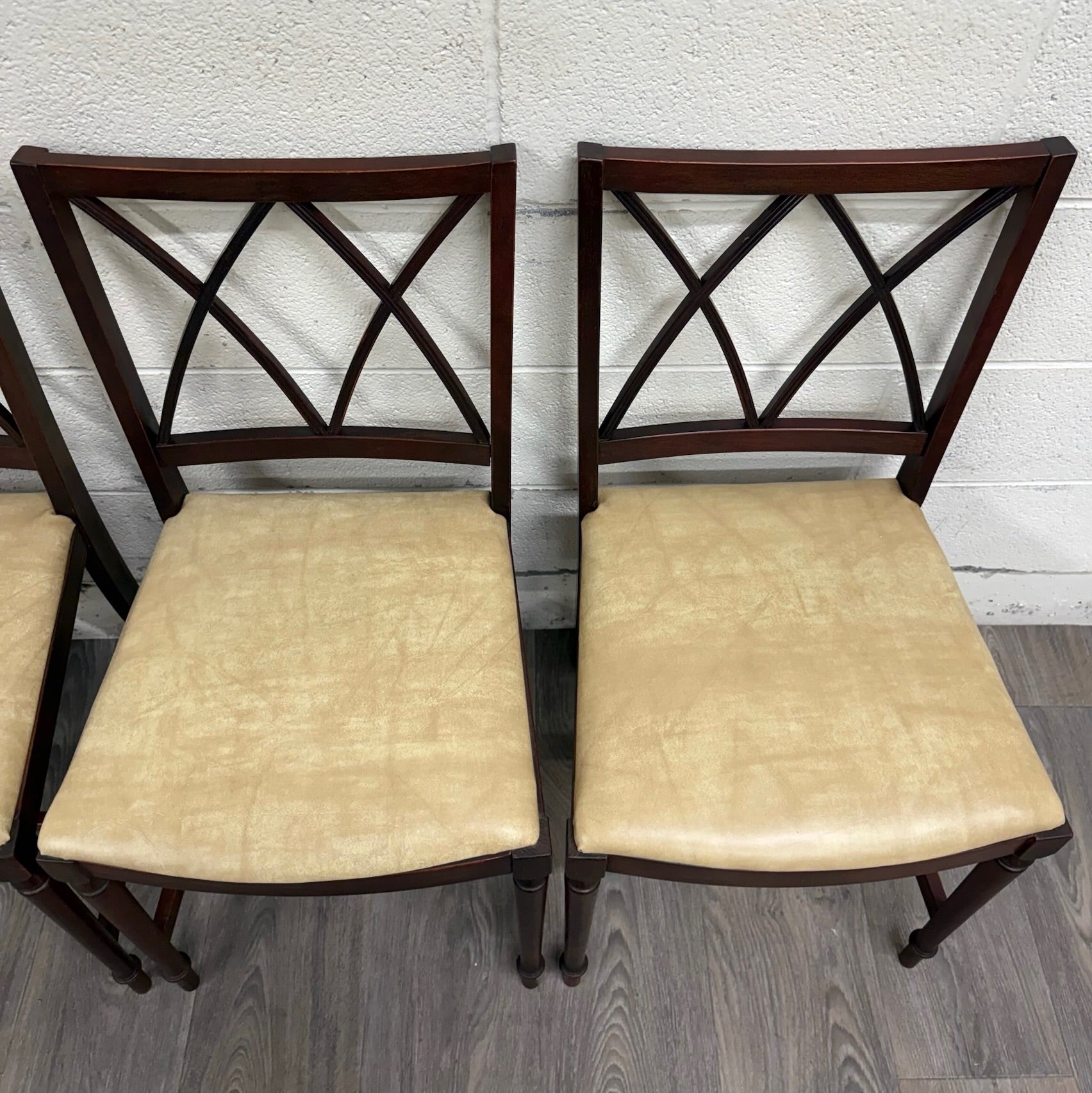 Vintage Hepplewhite Style Sheraton Revival Traditional Mahogany Dining Chairs