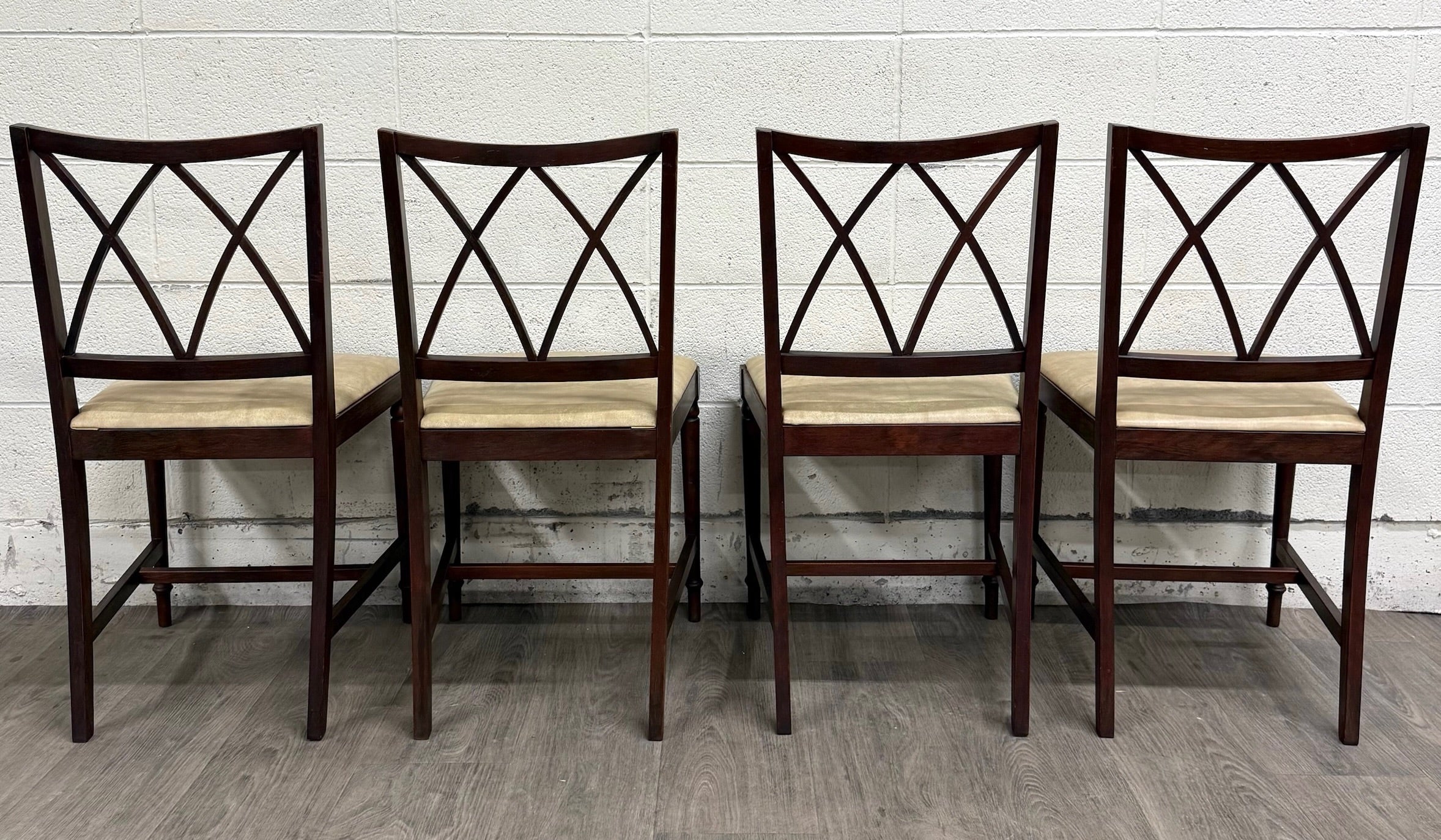 Vintage Hepplewhite Style Sheraton Revival Traditional Mahogany Dining Chairs