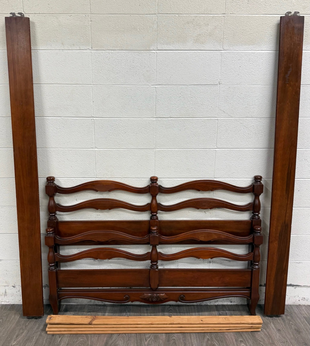 Vintage Full Size French Provincial French Country Style Bed