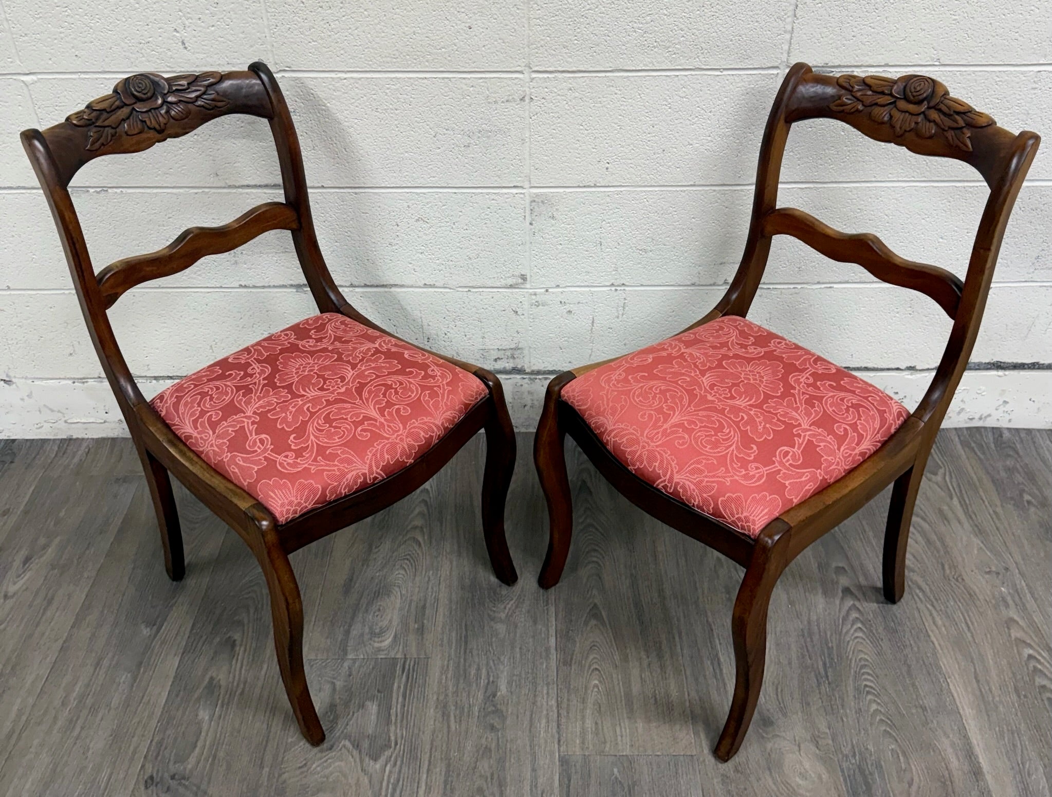 Vintage Regency Style Mahogany Rose Back Ladder Back Dining Accent Chairs - Pair