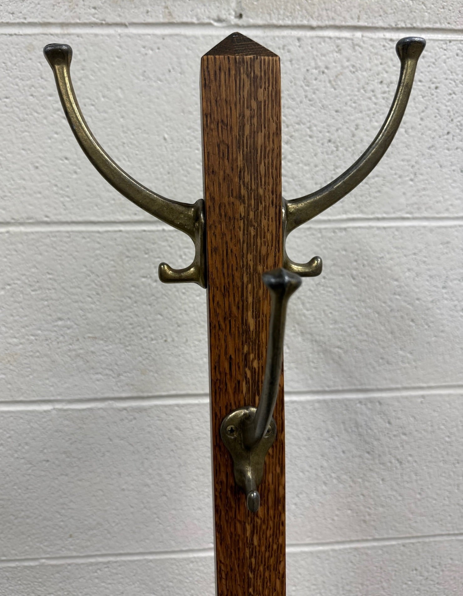 Antique Arts and Crafts Mission Quarter Sawn Oak Hall Tree Coat Rack
