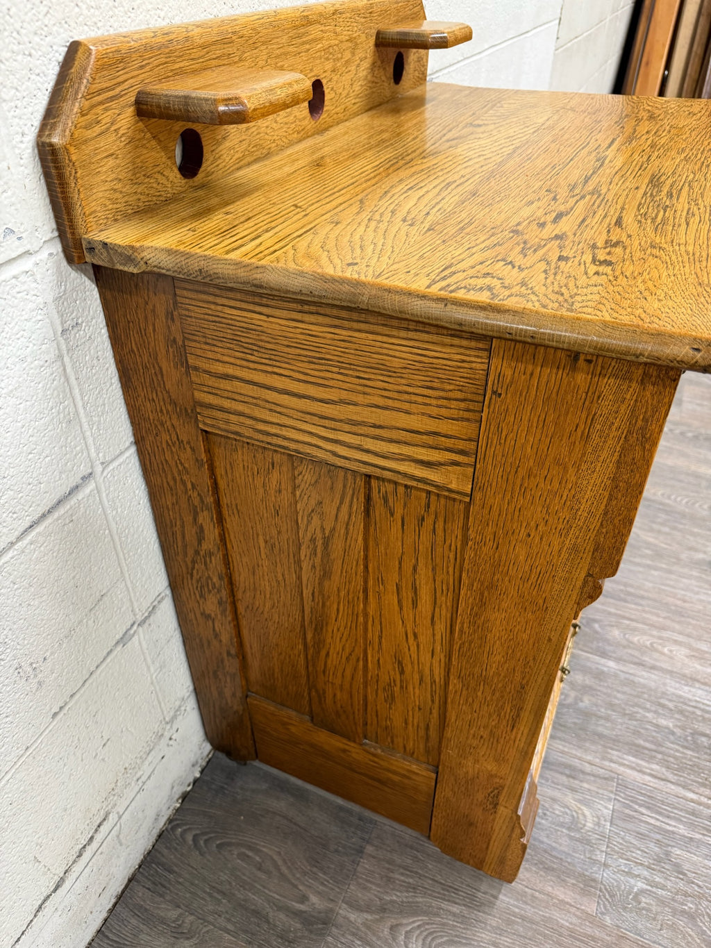 Antique Late Victorian Eastlake Style Golden Oak Washstand Commode
