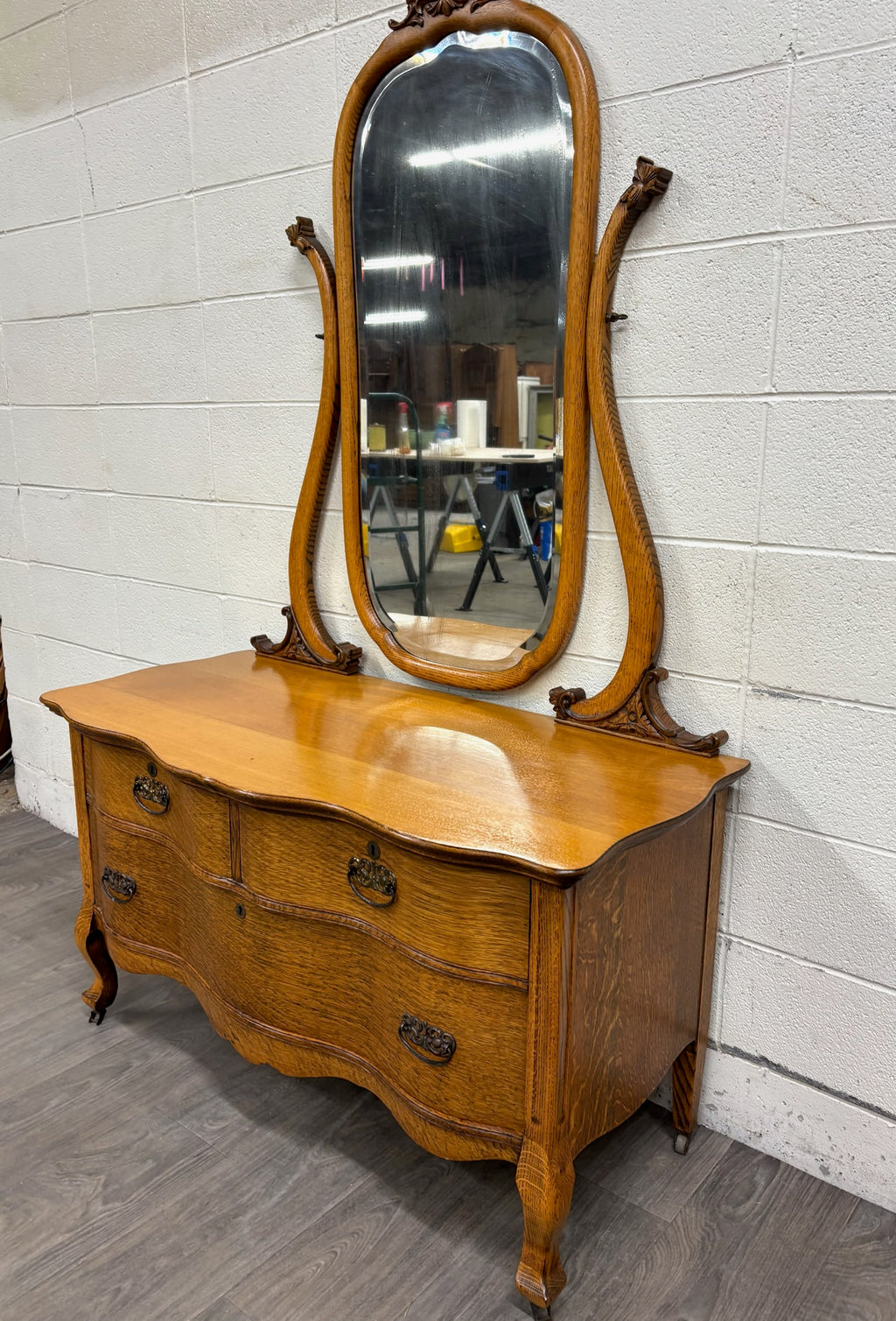Antique Victorian Tiger Oak Serpentine Dresser with Mirror