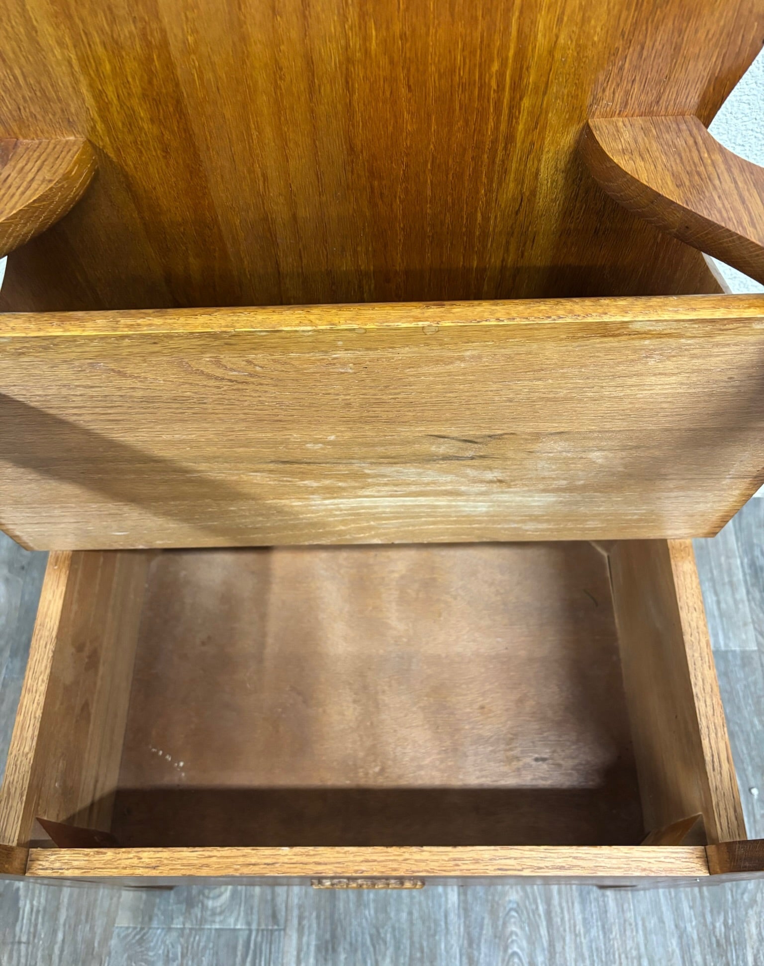 Antique Arts and Crafts Style American Oak Hall Tree with Mirror and Storage