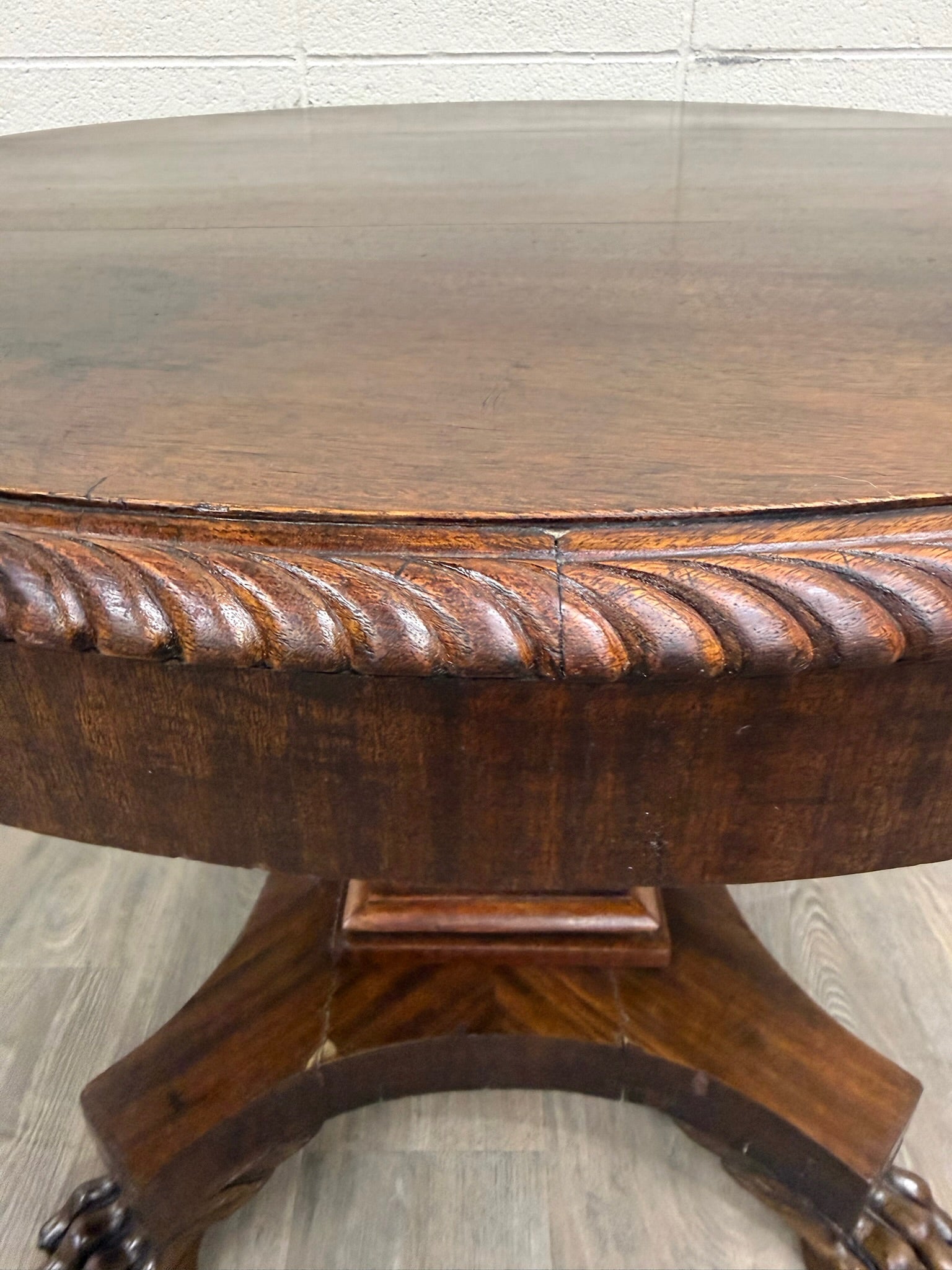 Antique American Empire Carved Mahogany Lion Paw Feet Pedestal Center Table