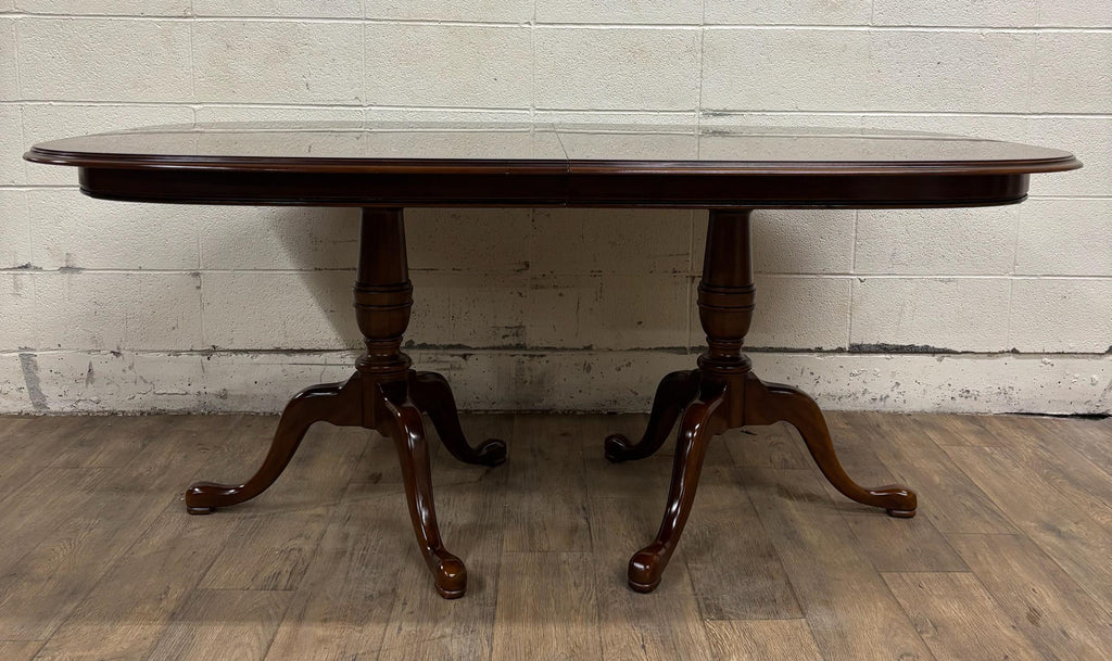 Vintage Drexel Georgian Style Cherry Double Pedestal Dining Table