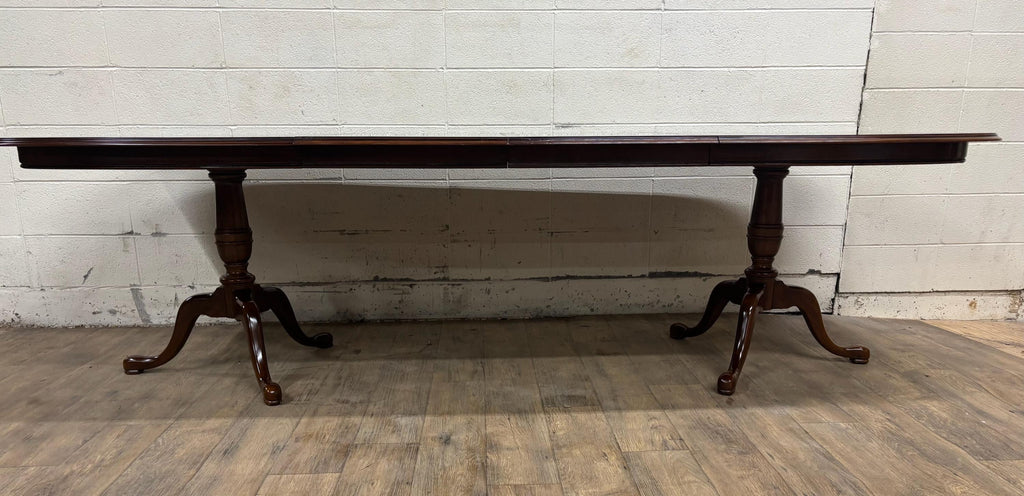 Vintage Drexel Georgian Style Cherry Double Pedestal Dining Table