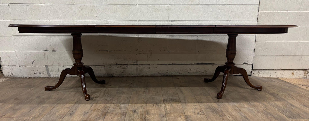 Vintage Drexel Georgian Style Cherry Double Pedestal Dining Table
