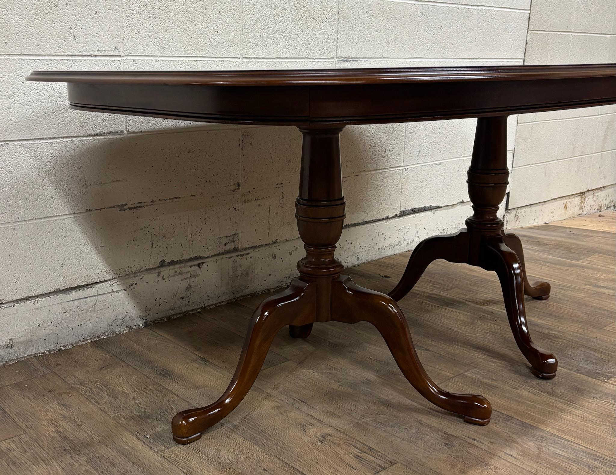 Vintage Drexel Georgian Style Cherry Double Pedestal Dining Table
