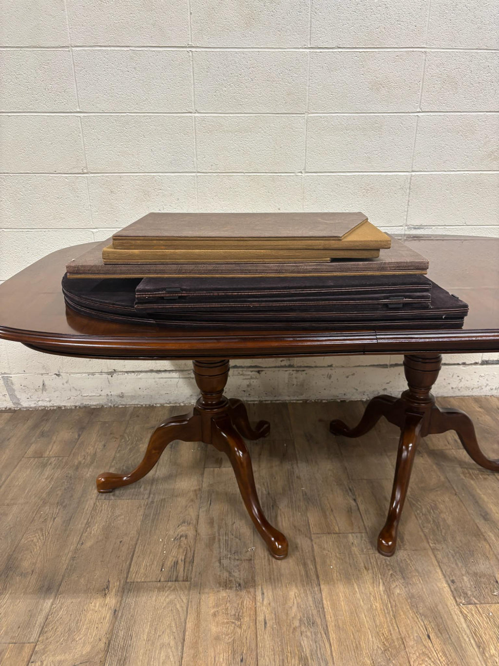 Vintage Drexel Georgian Style Cherry Double Pedestal Dining Table