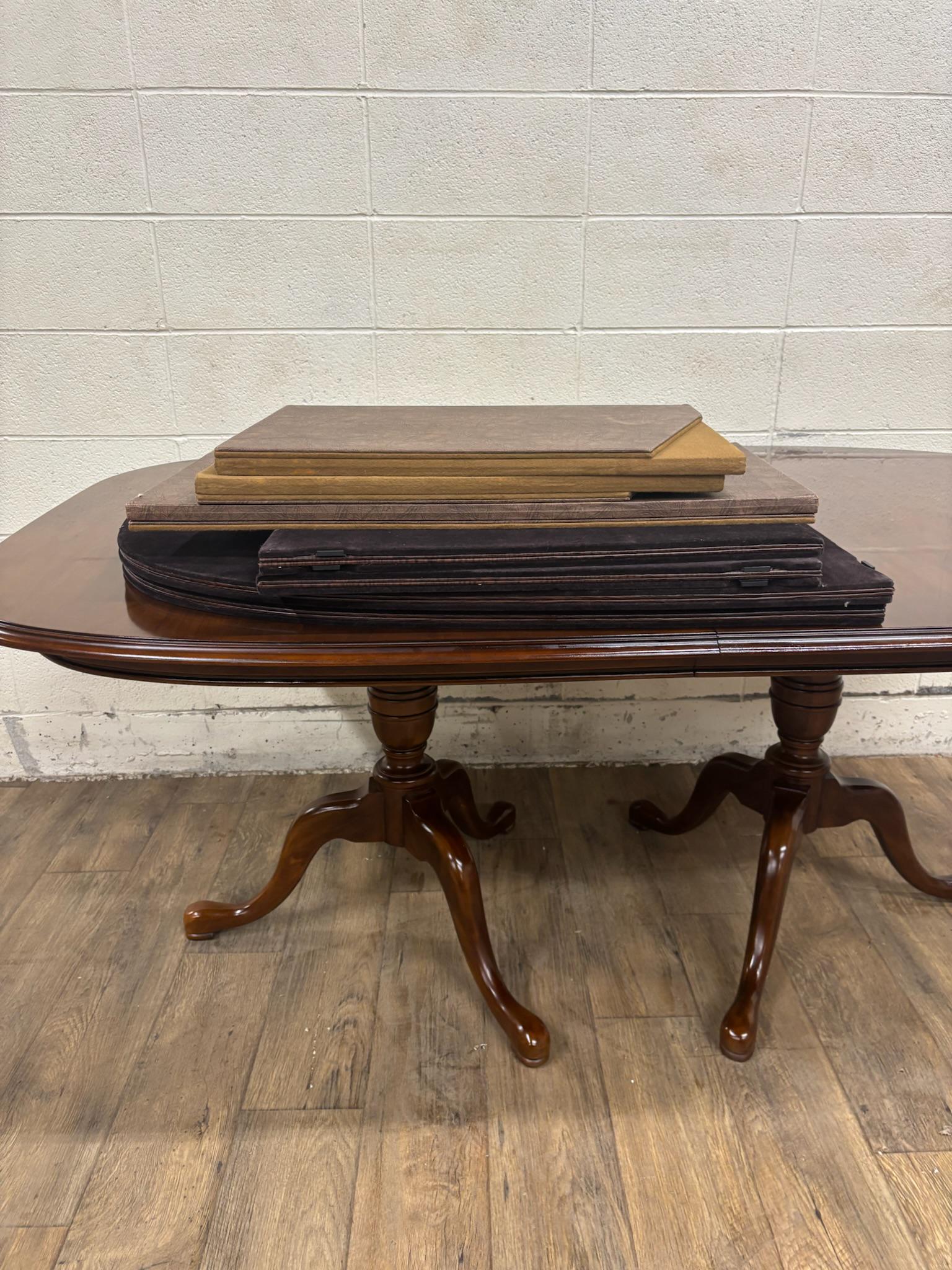 Vintage Drexel Georgian Style Cherry Double Pedestal Dining Table