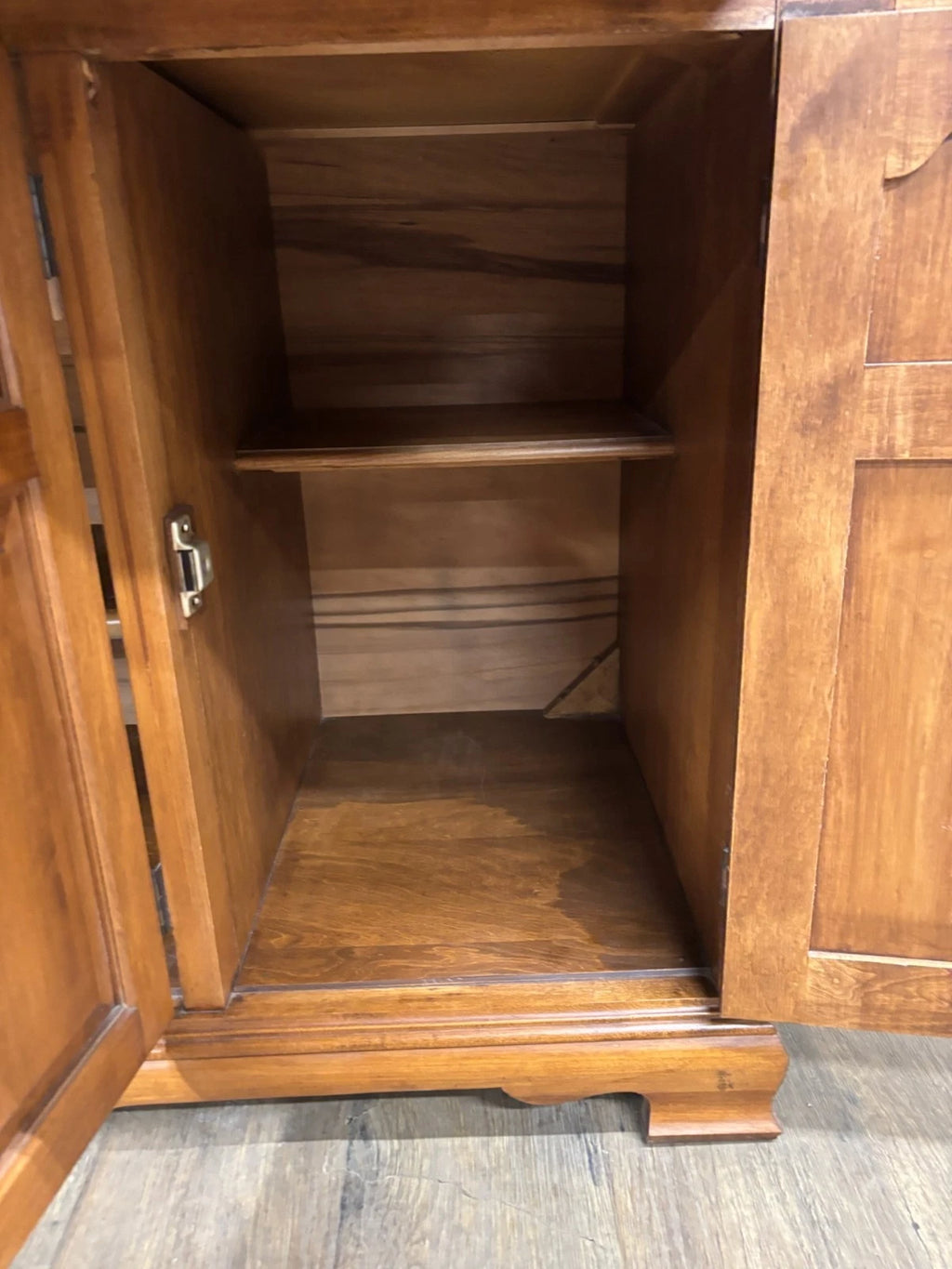 Vintage Tell City Young Republic Colonial China Cabinet Buffet Hutch and Cupboard