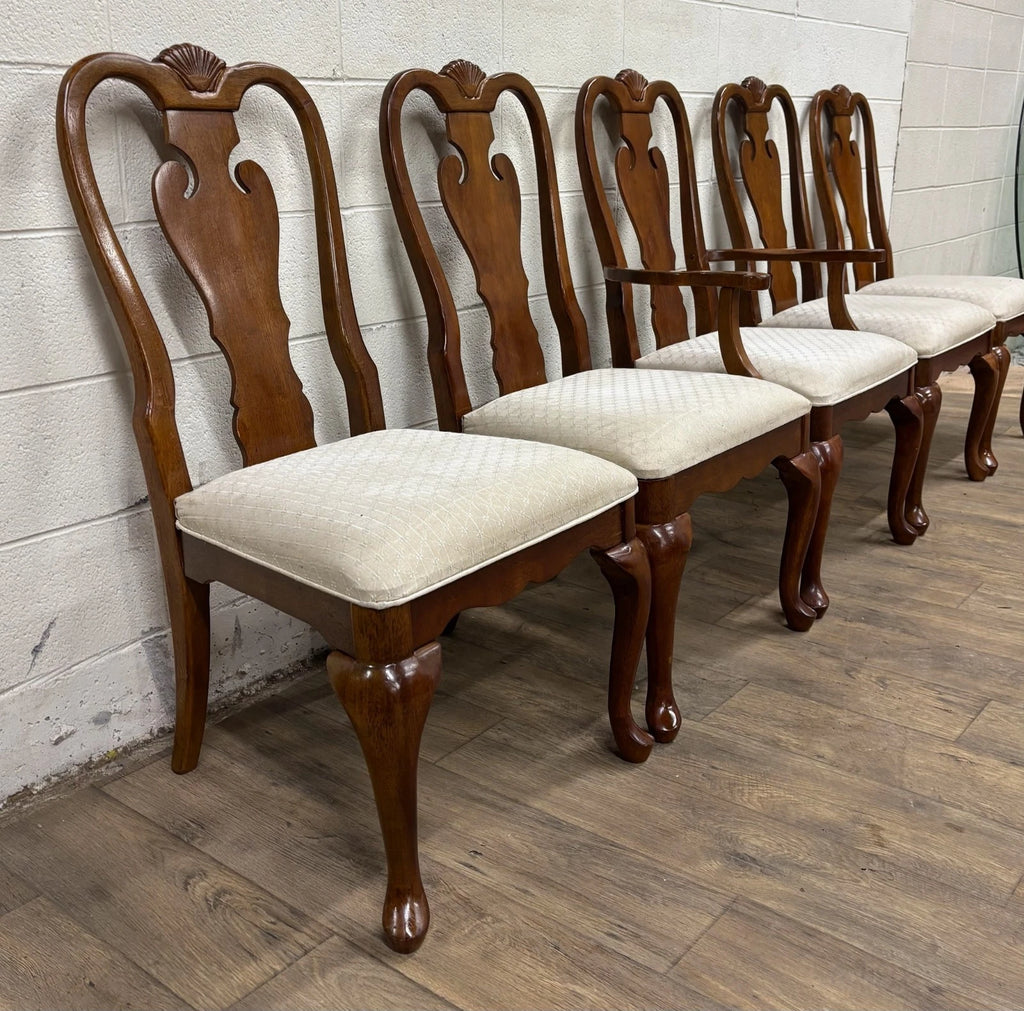 Vintage Universal Furniture Queen Anne Style Dining Chairs - Set of 5