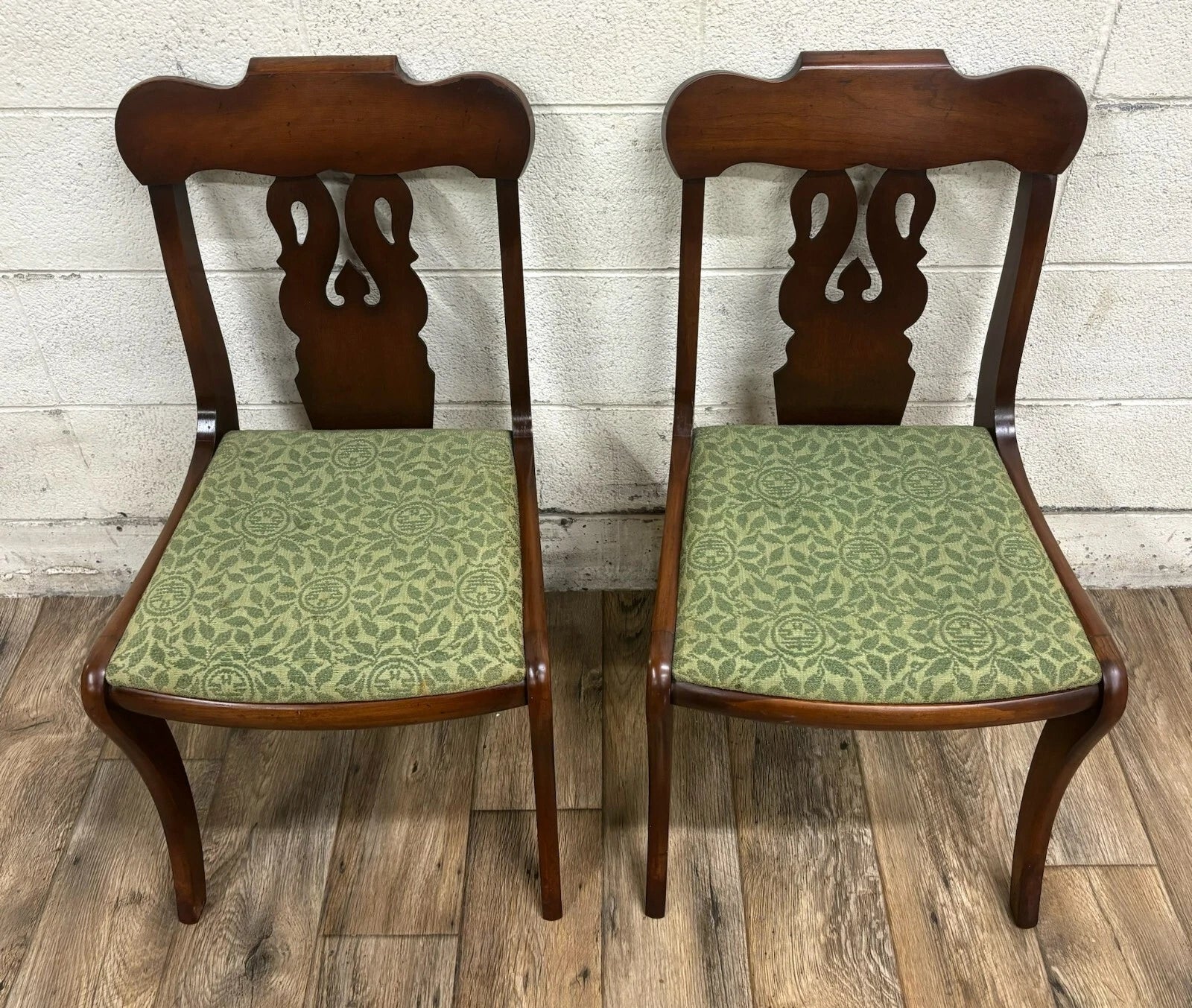 Vintage American Empire Style Mahogany Dining Chairs Accent Chairs