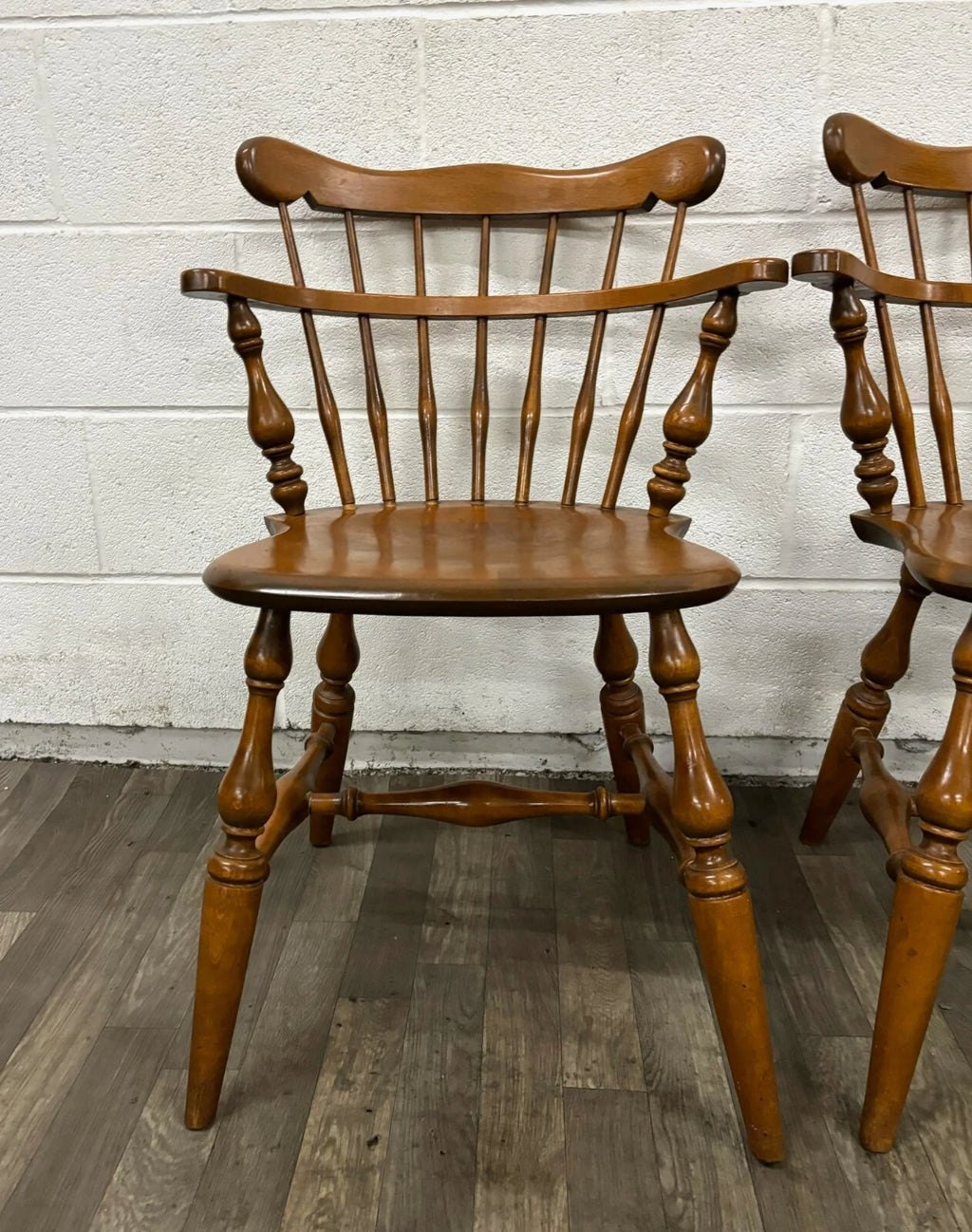 Vintage Ethan Allen Heirloom Nutmeg Maple Colonial Early American Dining Chairs
