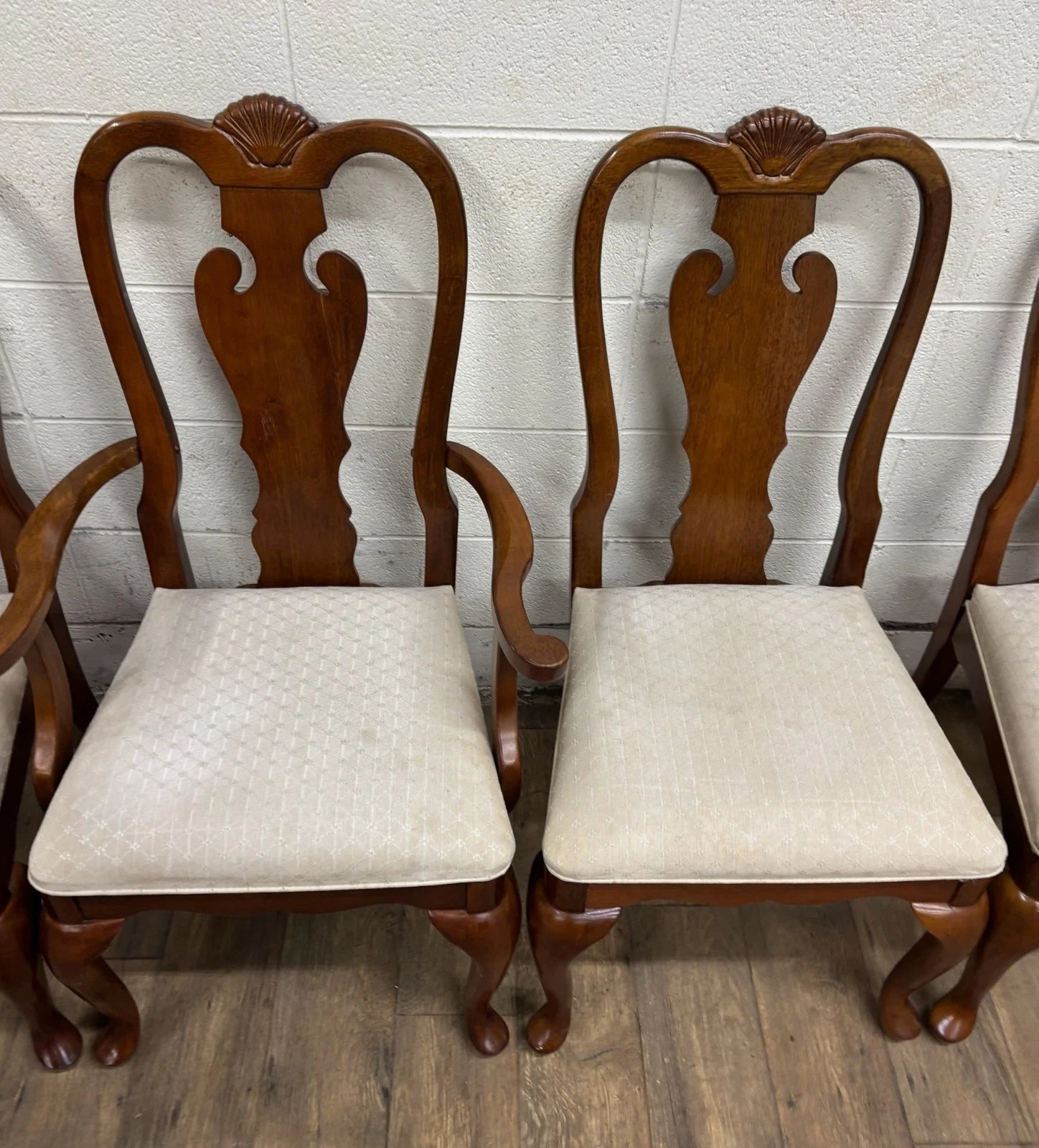 Vintage Universal Furniture Queen Anne Style Dining Chairs - Set of 5
