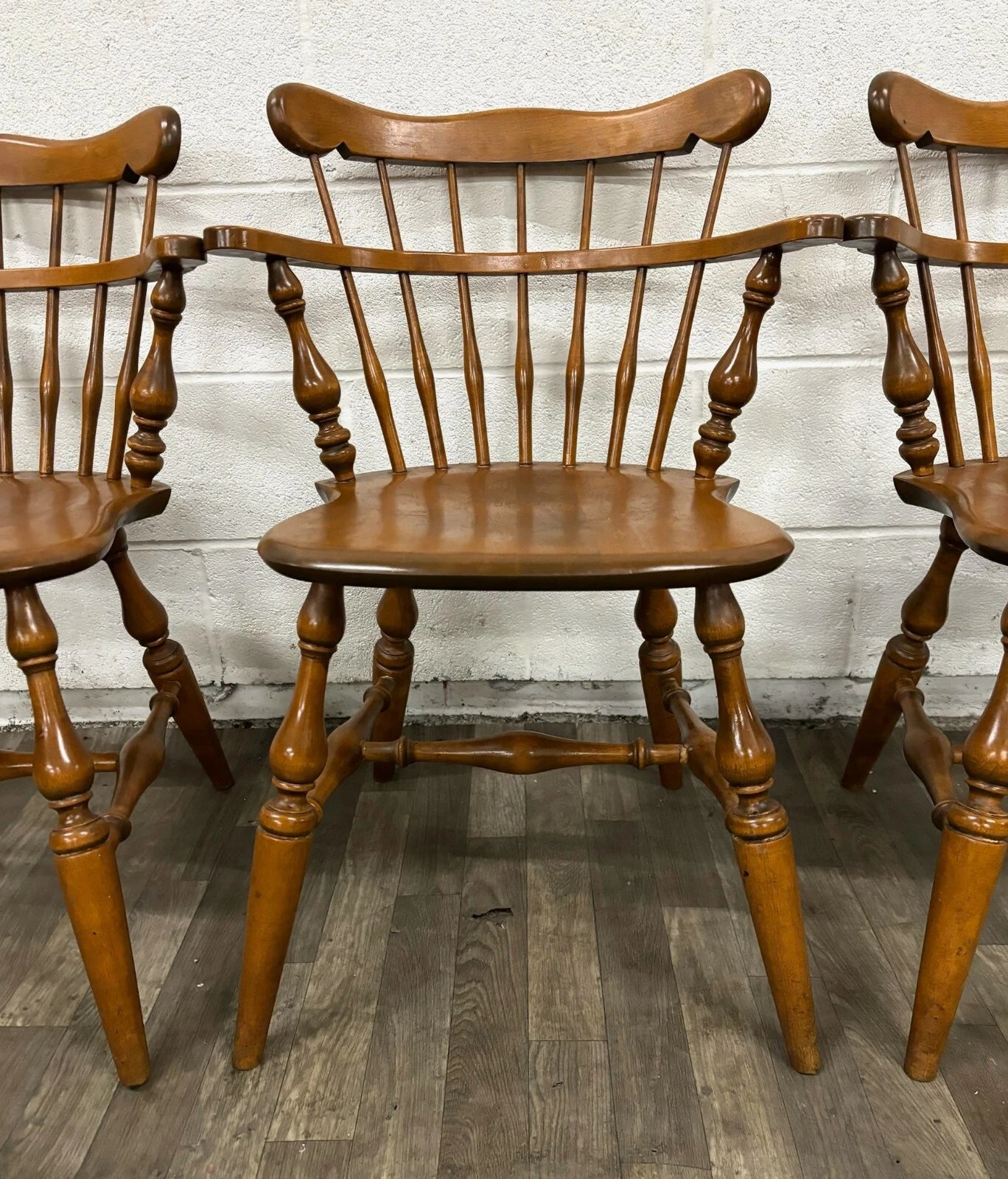 Vintage Ethan Allen Heirloom Nutmeg Maple Colonial Early American Dining Chairs
