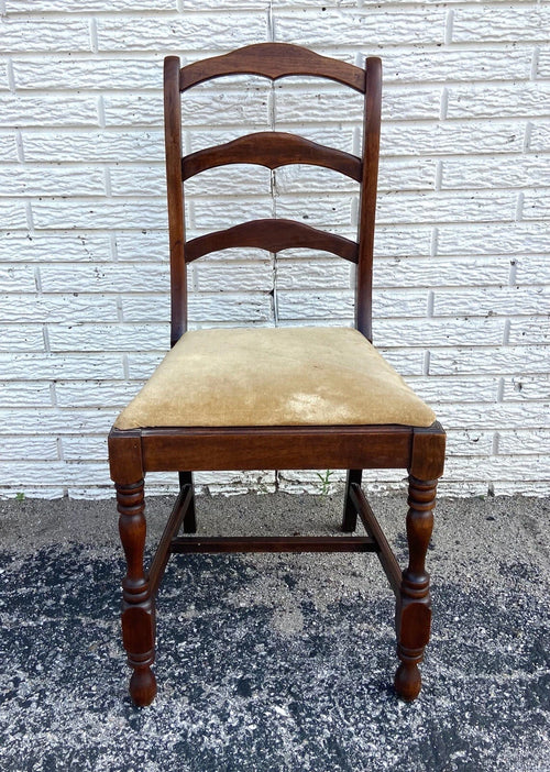 Vintage Ladderback Dining Chair